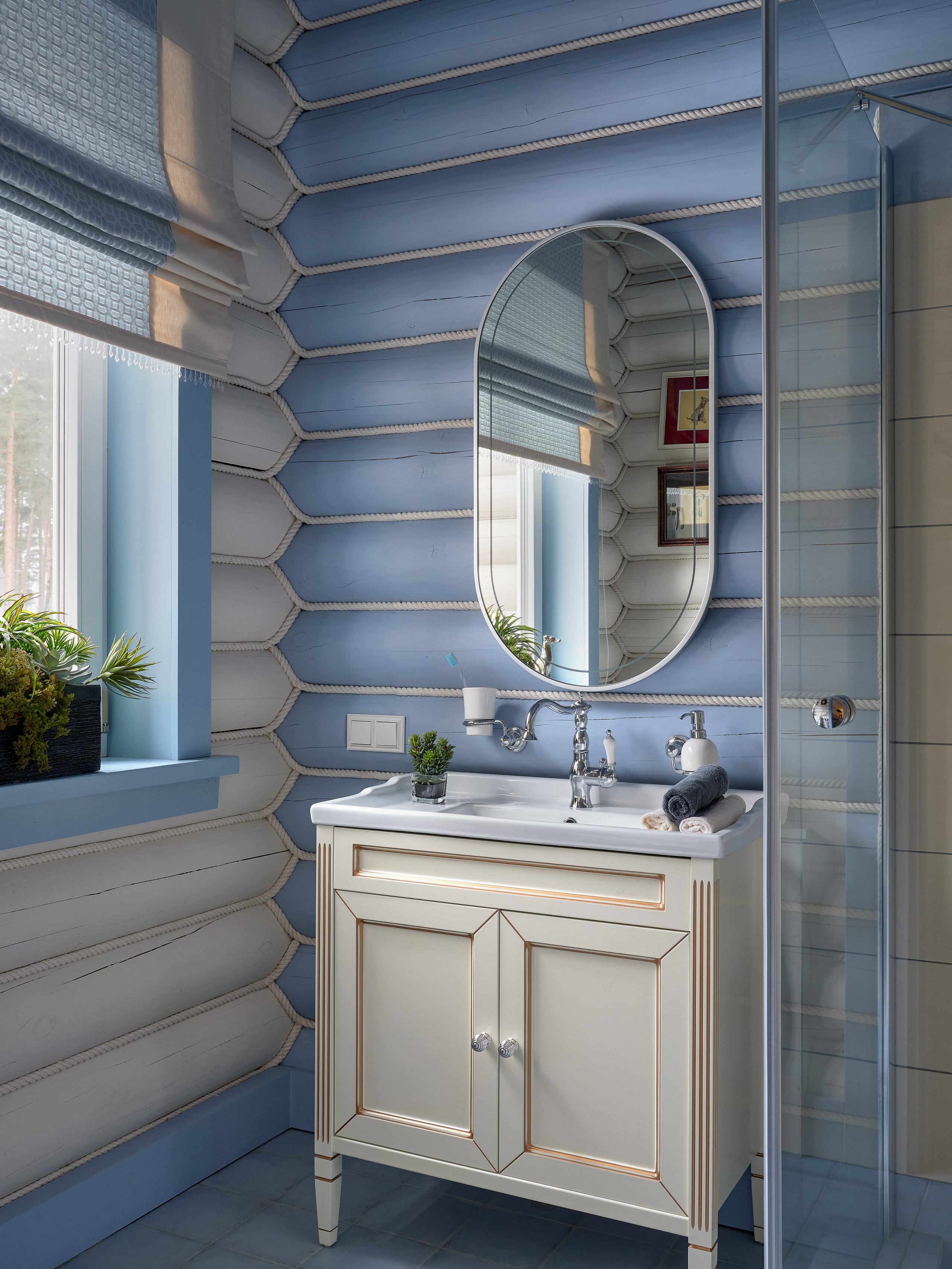 Бревенчатый светлый дом. Фотограф Наталья Вершинина