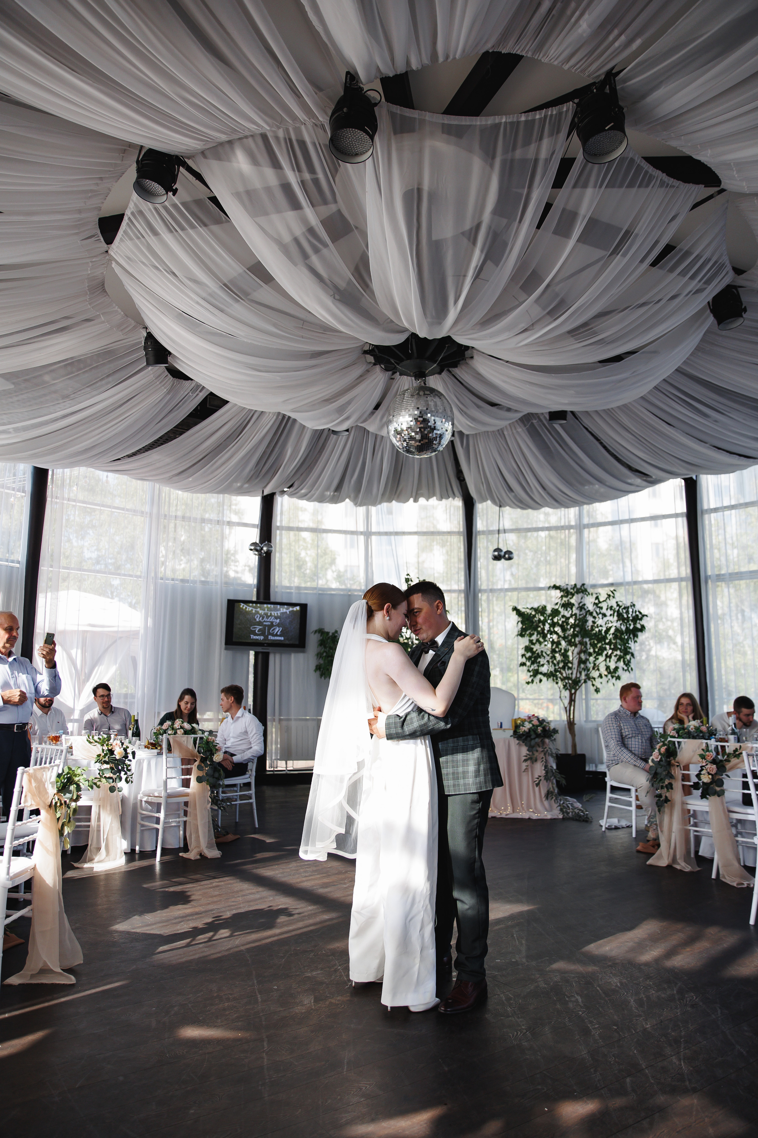 Тимур и Полина. Свадебный фотограф в Санкт-Петербурге, Москве, Европе и по всему миру