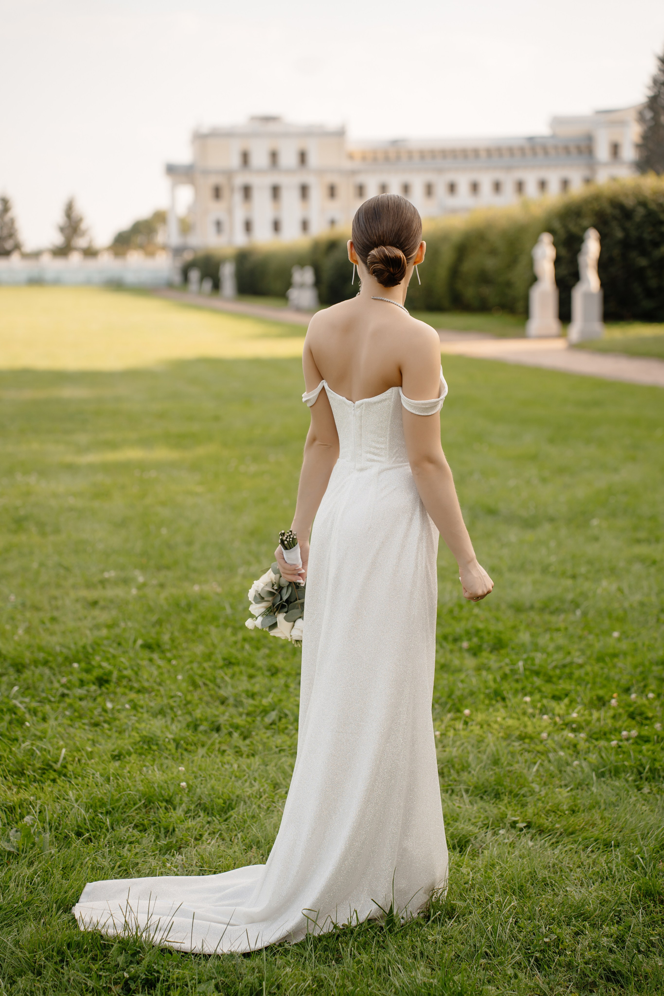 Свадебная фотосессия в парке Архангельское. Свадебный и семейный фотограф в Москве Светлана Зоткина