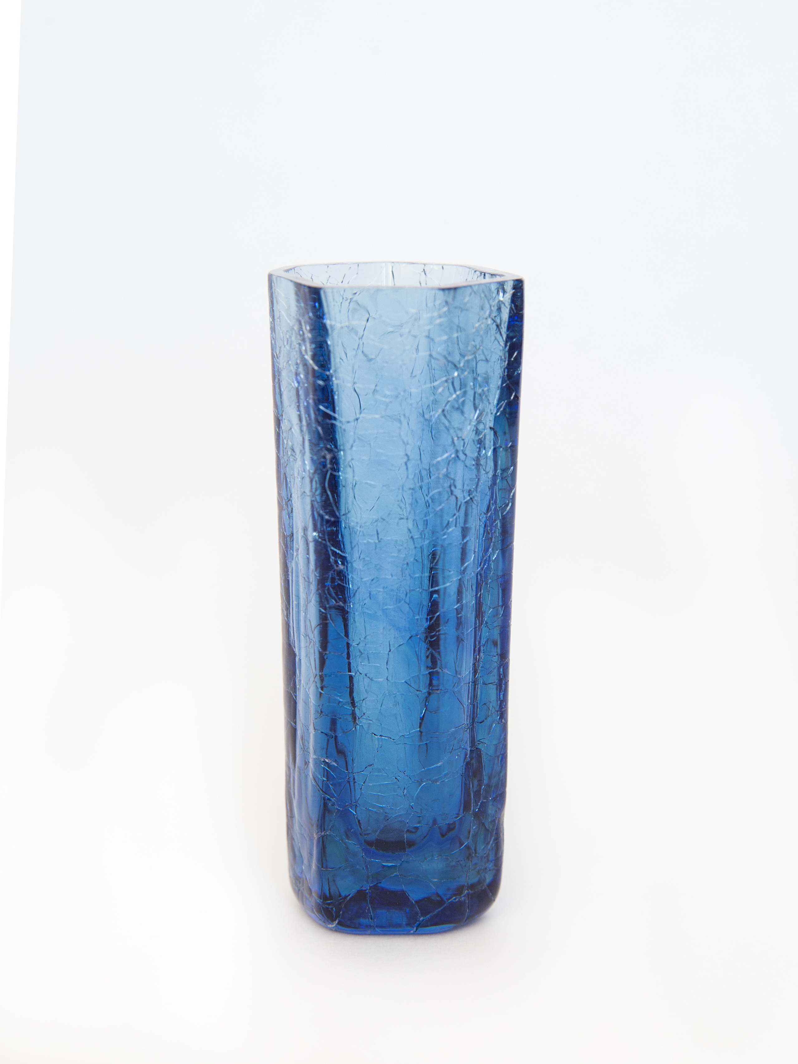 На белом фоне. Мария Пичугина — фотограф в Петергофе — Санкт-Петербурге