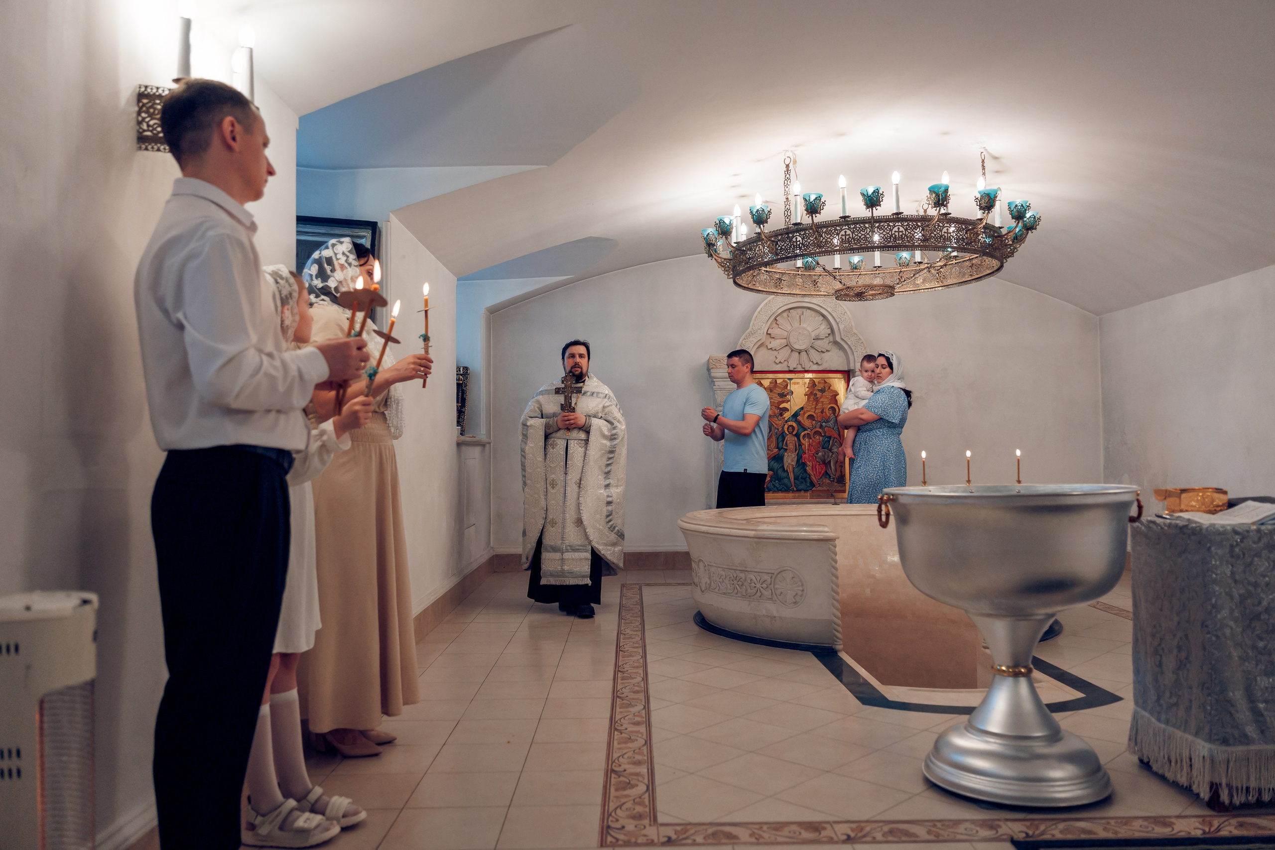 Крещение в Храме Николая чудотворца г. Домодедово. Профессиональный фотограф в Москве и Мо Мария Шантарёва