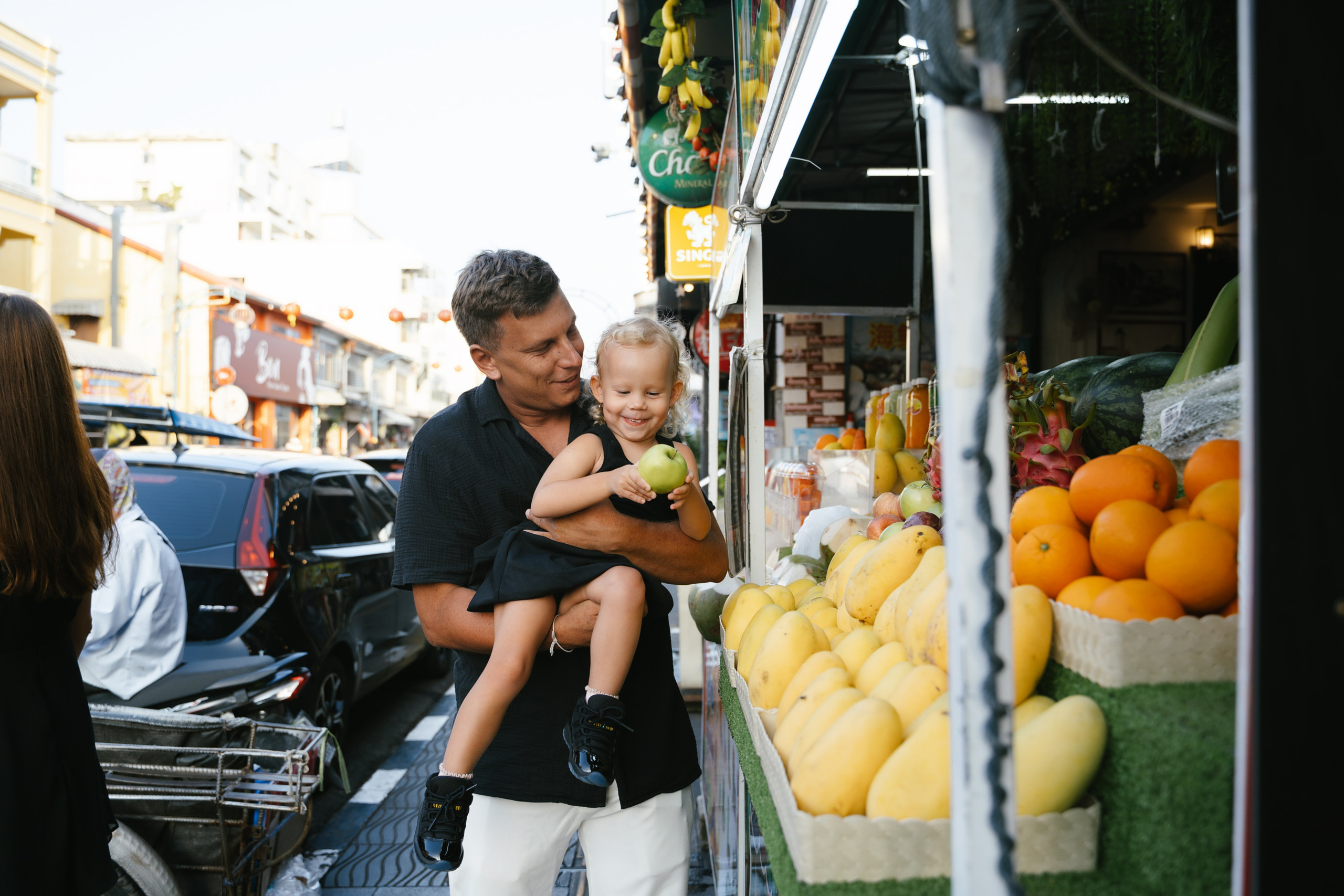 FAMILY FIRST. Photographer in Phuket Andrei Valiev