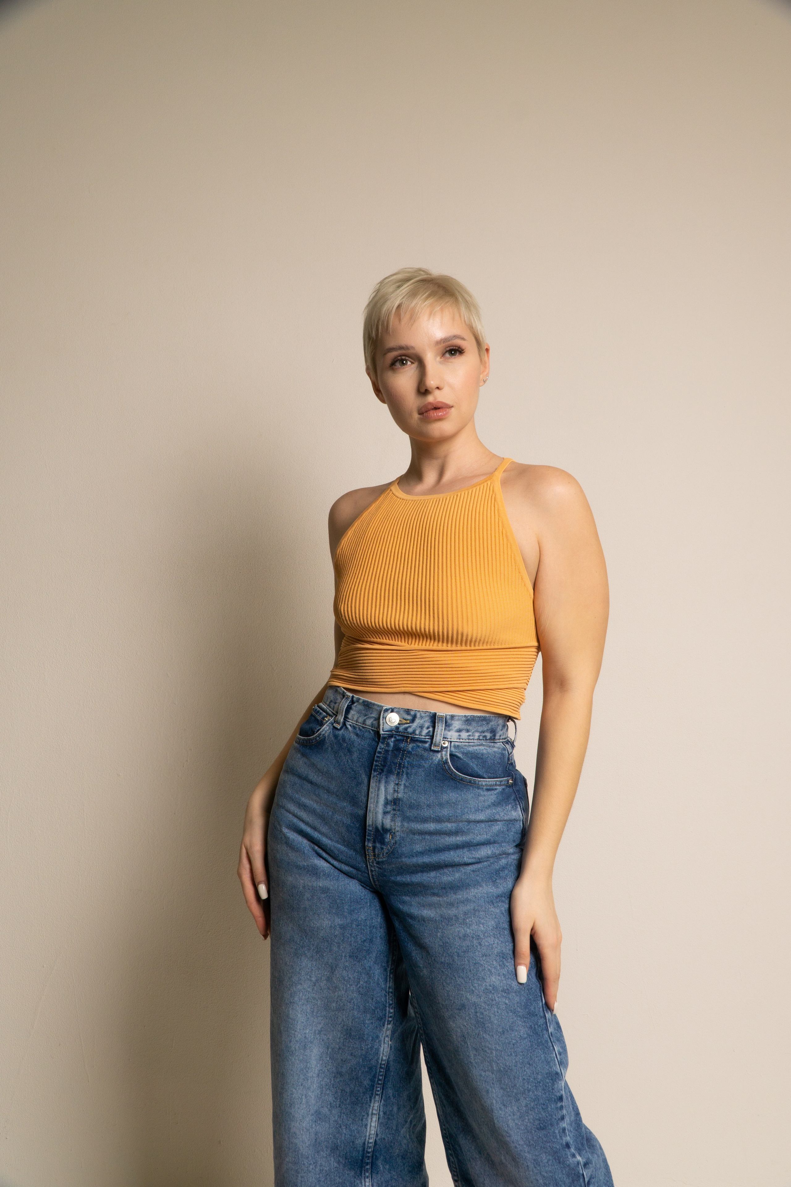 Тесты 1. Меня зовут Аня, я фотограф в Москве