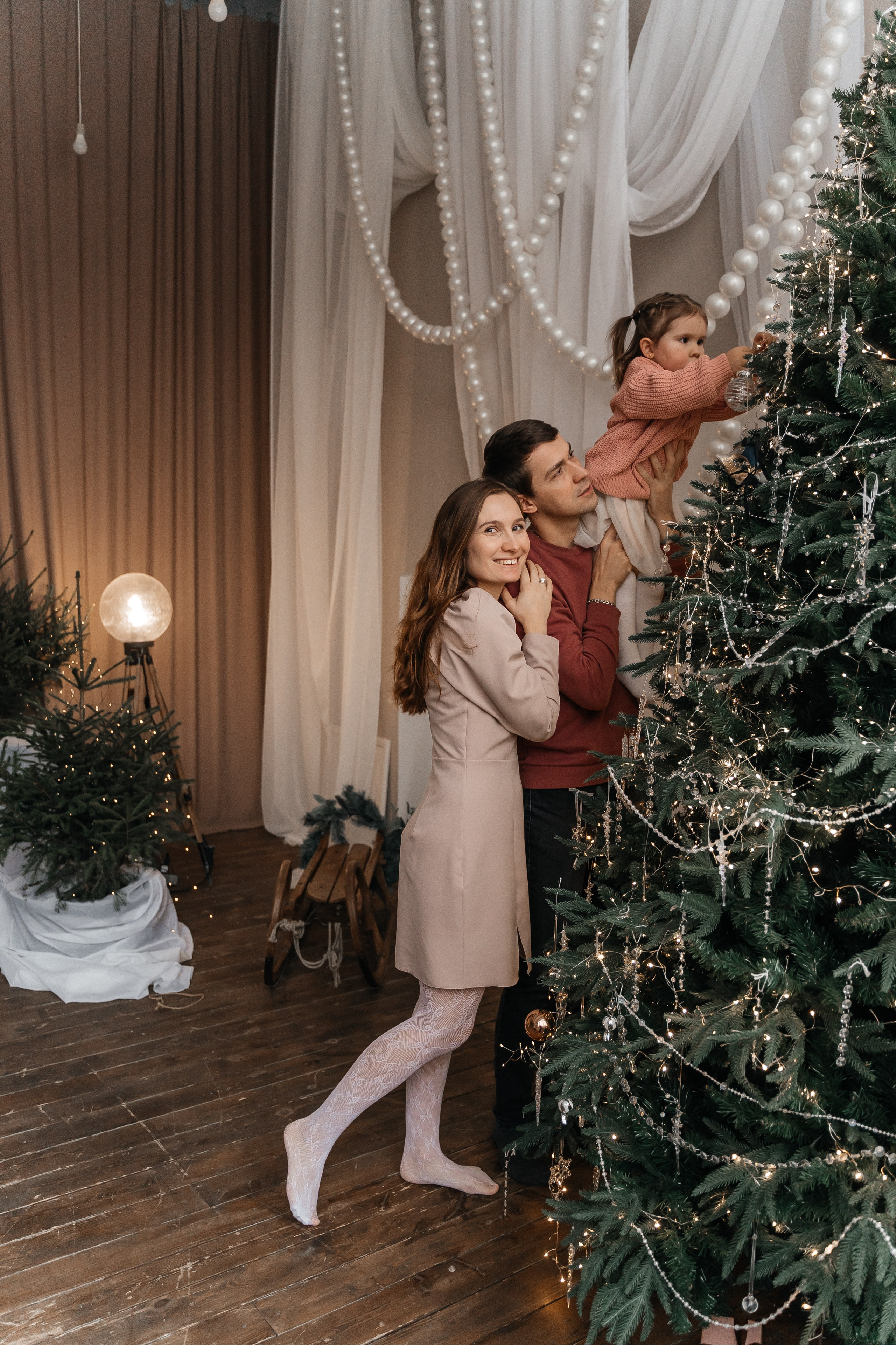 Серёжа, Аня и Василина. Волик Мария