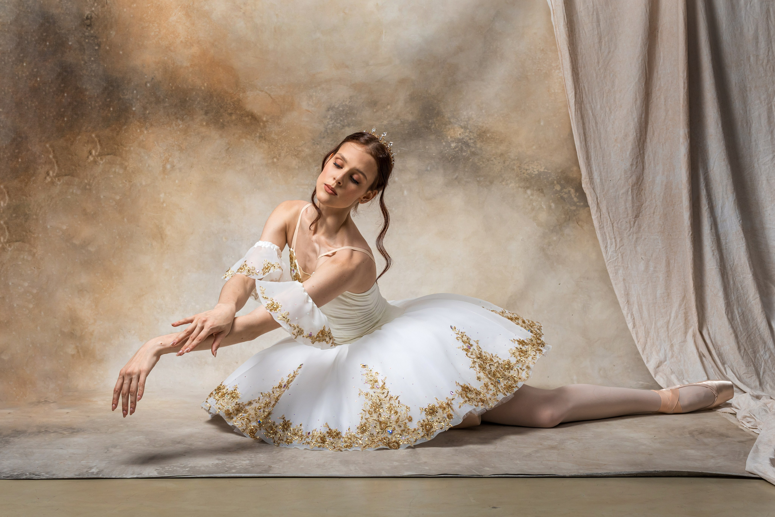 Балетная съёмка на белой циклораме и фонах. Балетный фотограф Алина Ханько — Душа Балета