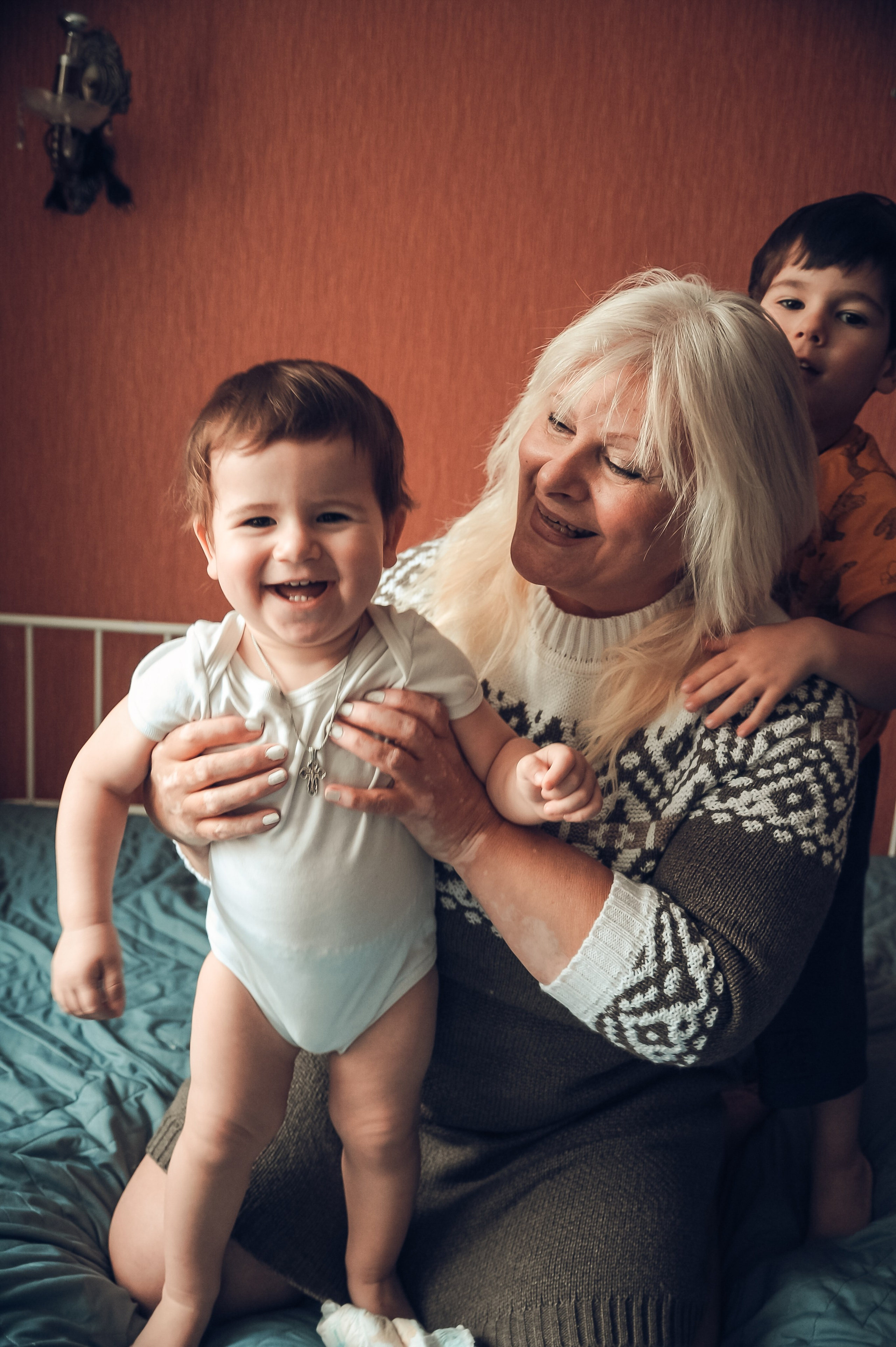 С бабушкой. Фотограф, визажист. Москва