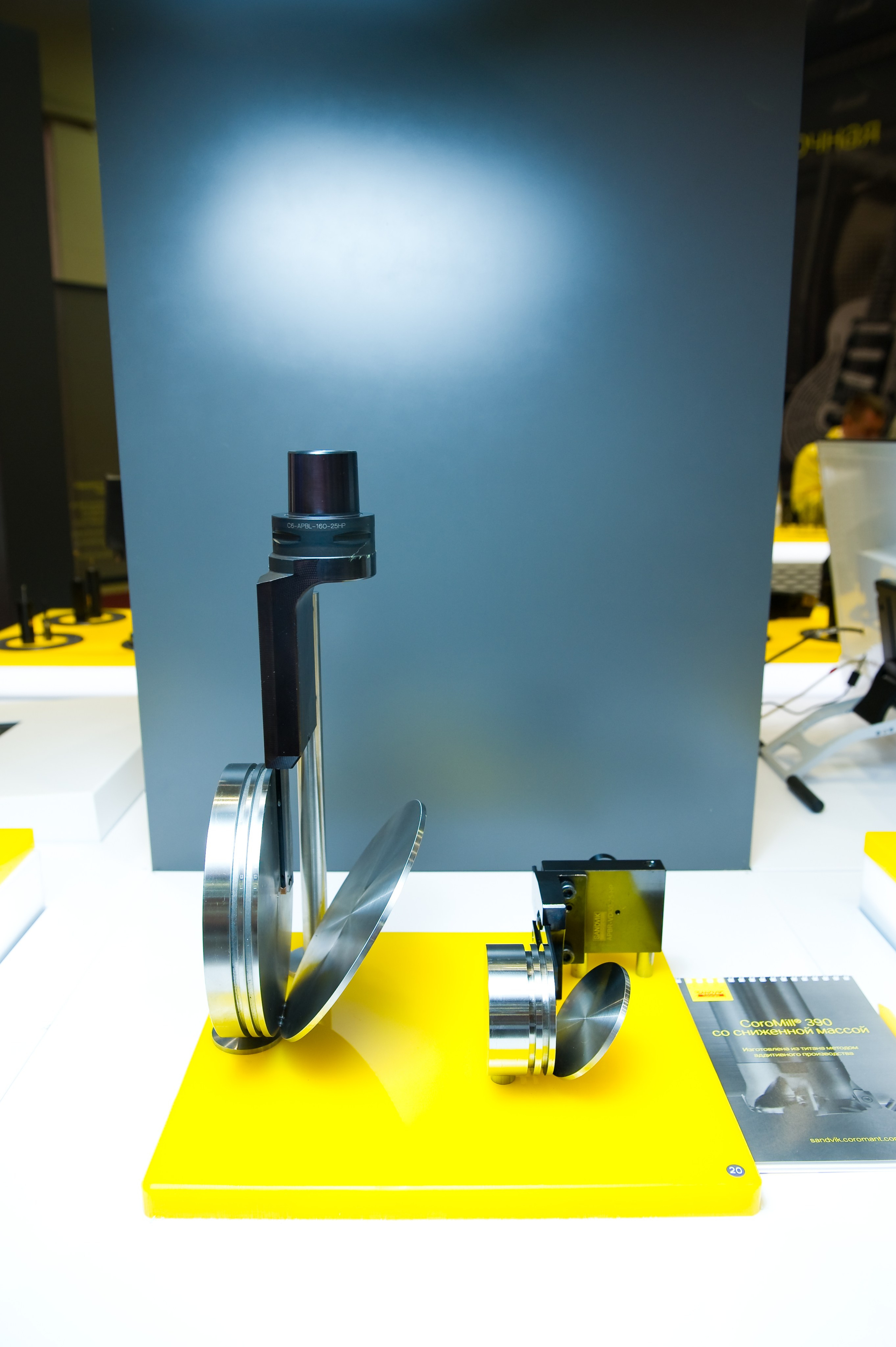 Работа Sandvik на выставке «Металлообработка». Репортажный фотограф и видеограф Слава Думчев. Тимбилдинги, отчетники, корпоративы