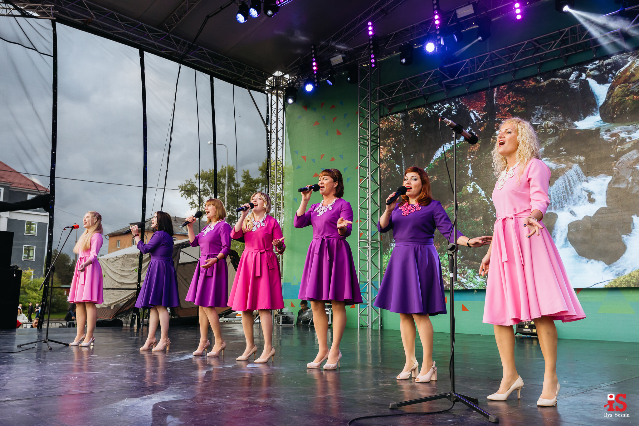 Карелия, официальные события, репортажи событий Птз, Репортажное фото, фото событий, репортажный фотограф Птз, съемка концертов, съемка выпускных, фотограф на выпускной, фотограф на корпоратив Петрозаводск, события, мероприятия фото, концерты, корпоративы, выставки, торжества, тимбилдинг, выставки, презентации