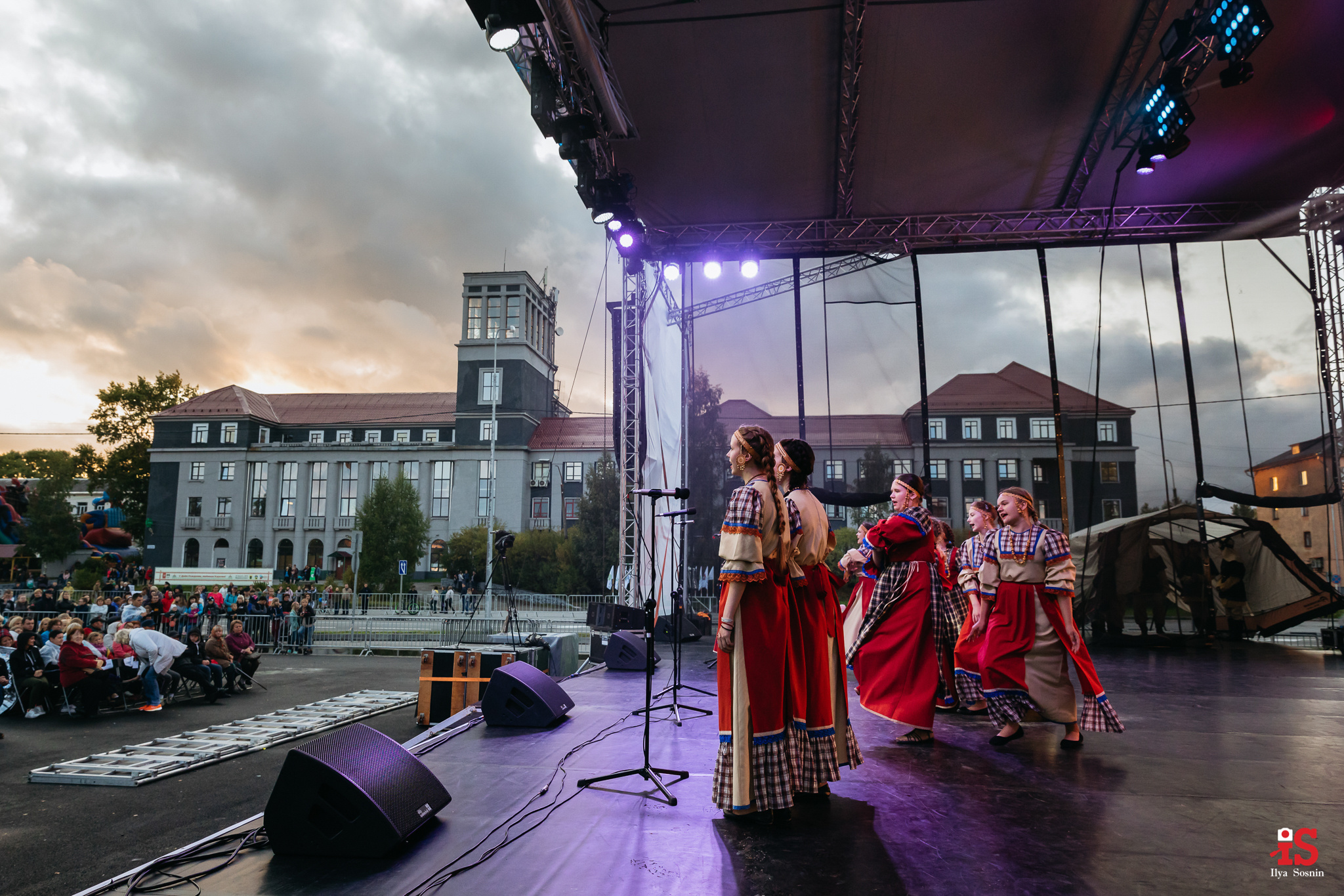 Карелия, официальные события, репортажи событий Птз, Репортажное фото, фото событий, репортажный фотограф Птз, съемка концертов, съемка выпускных, фотограф на выпускной, фотограф на корпоратив Петрозаводск, события, мероприятия фото, концерты, корпоративы, выставки, торжества, тимбилдинг, выставки, презентации