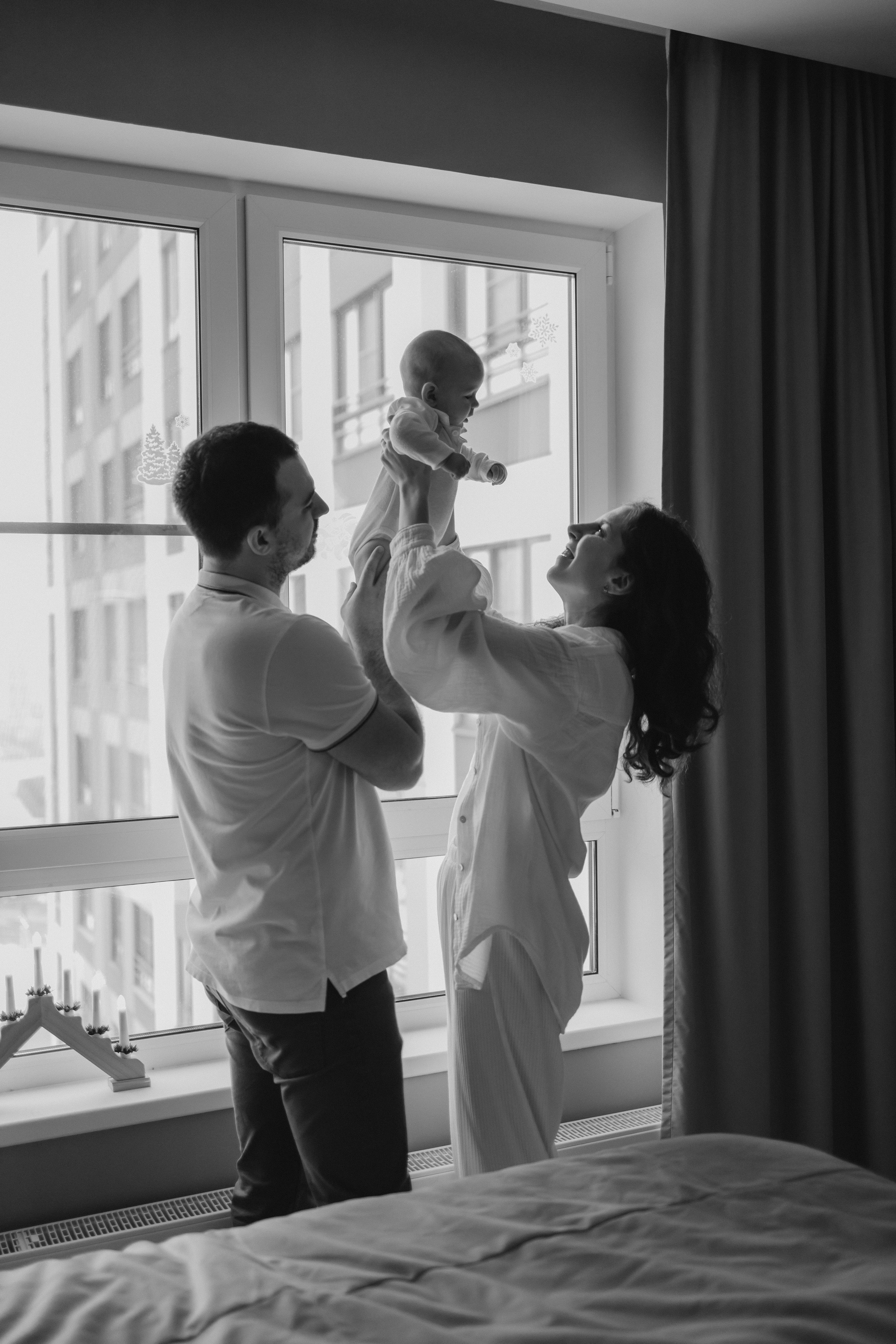 Наташа, Сережа и малыш Левушка. Семейный, домашний, ньюборн фотограф Москва Цветкова Елизавета