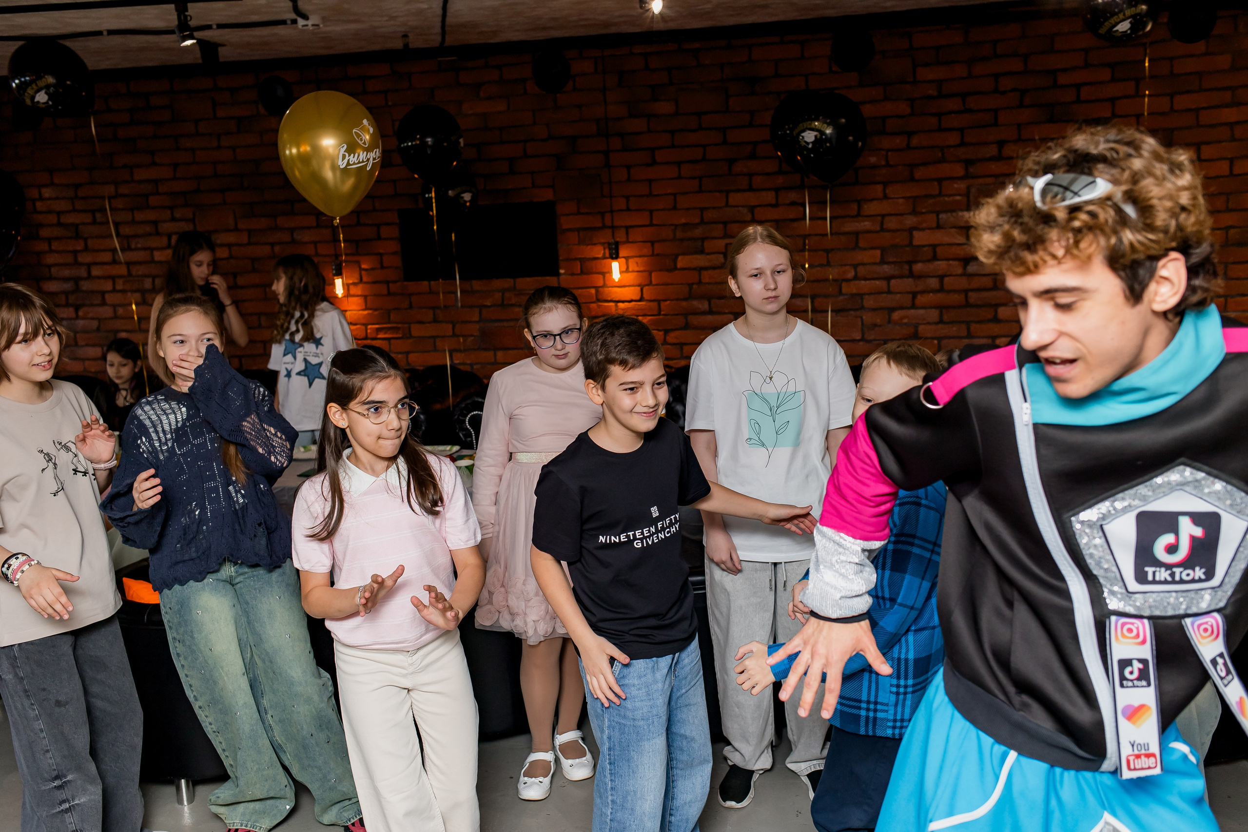 Выпускной 4 класс. Фотограф в Москве Авдеева Мария