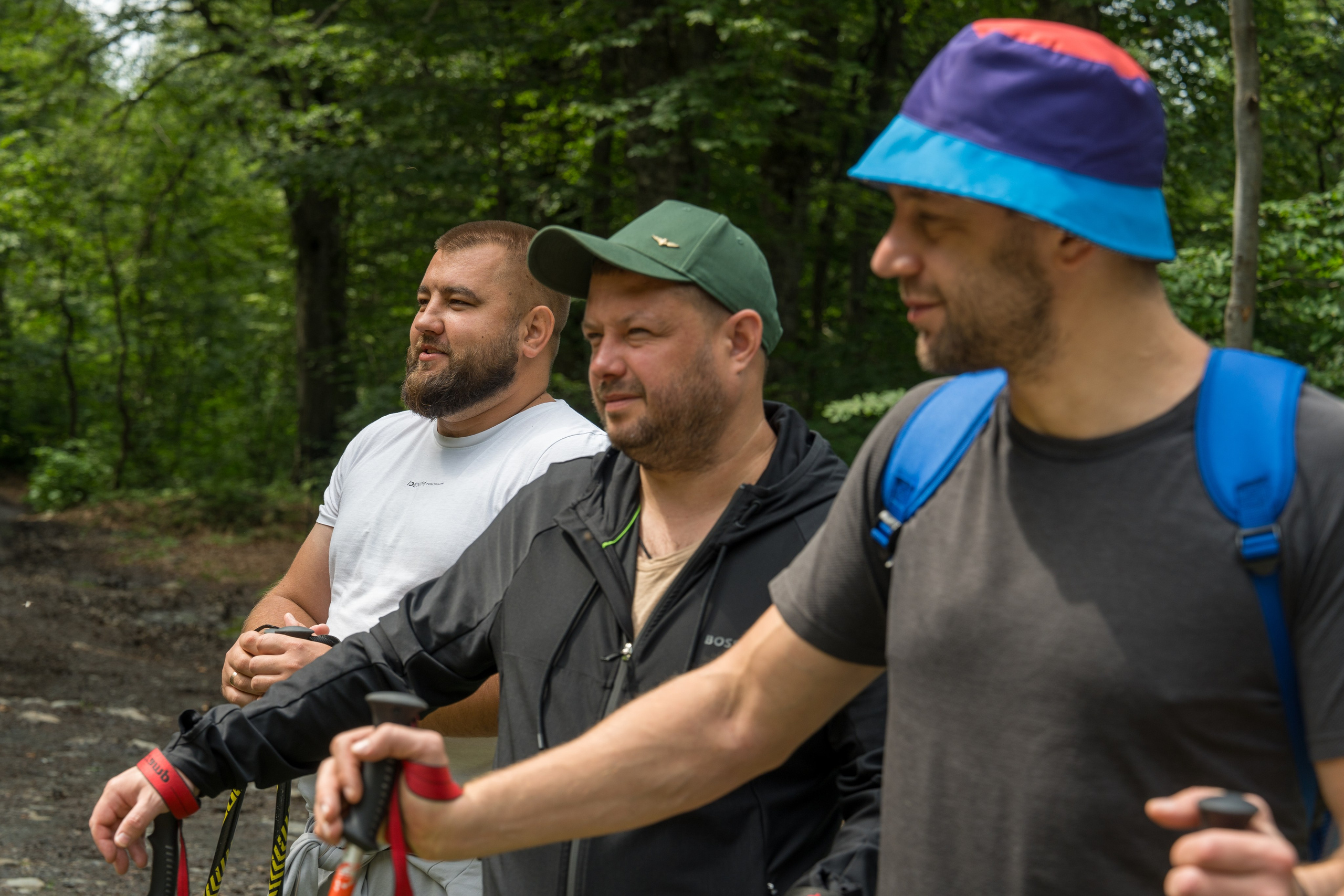 MICE мероприятие для компании «Доставка морем»: хайкинг к Ачипсинским водопадам. Репортажный фотограф в Красной Поляне и Сочи Павлюченко Екатерина