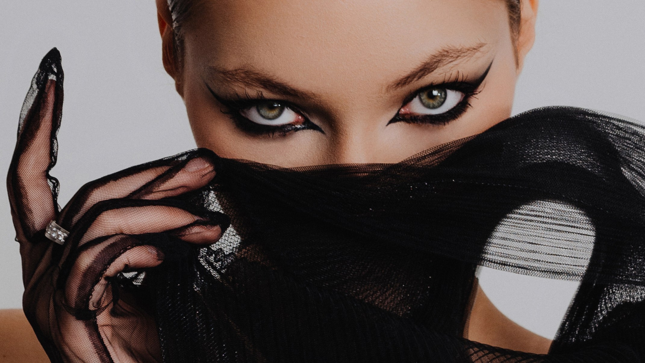 Фотосессия в студии город Орел. Портретный фотограф в Орле Надя Чибис