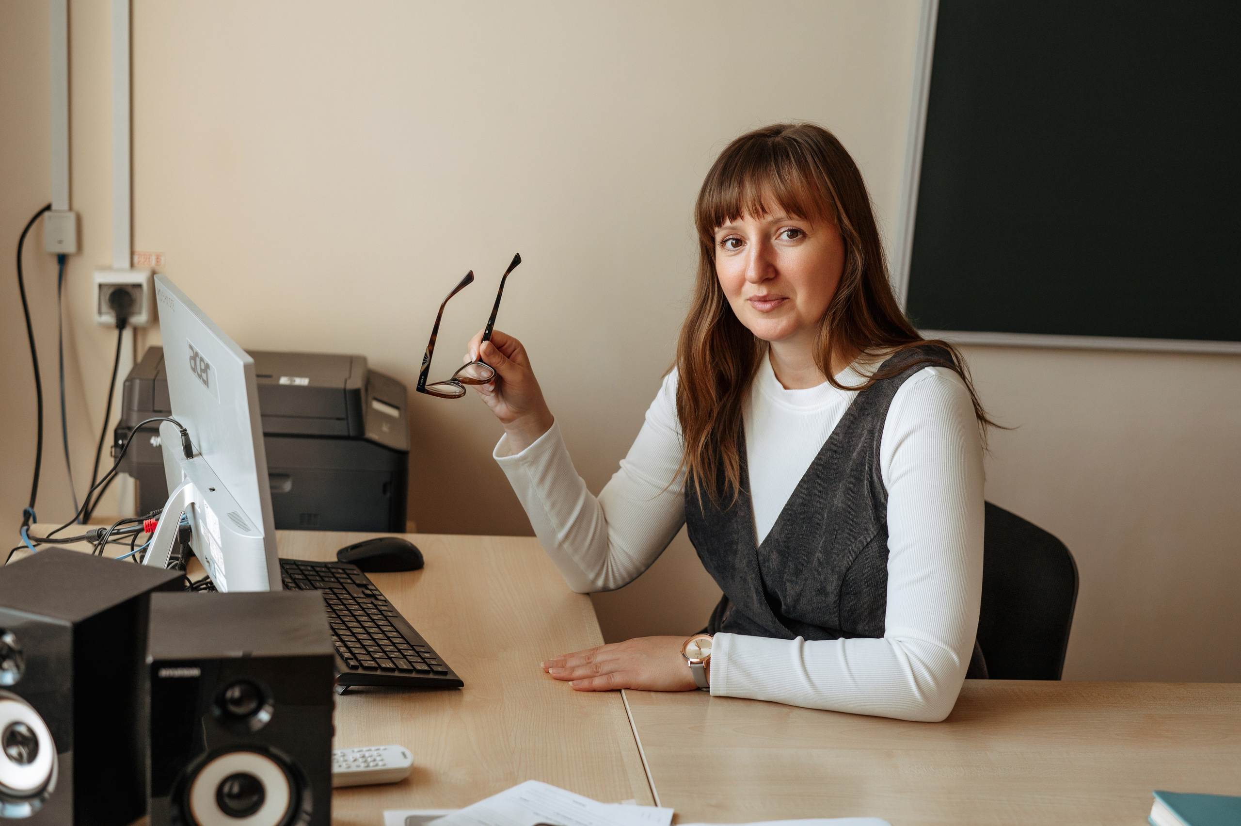 Учитель. Школа