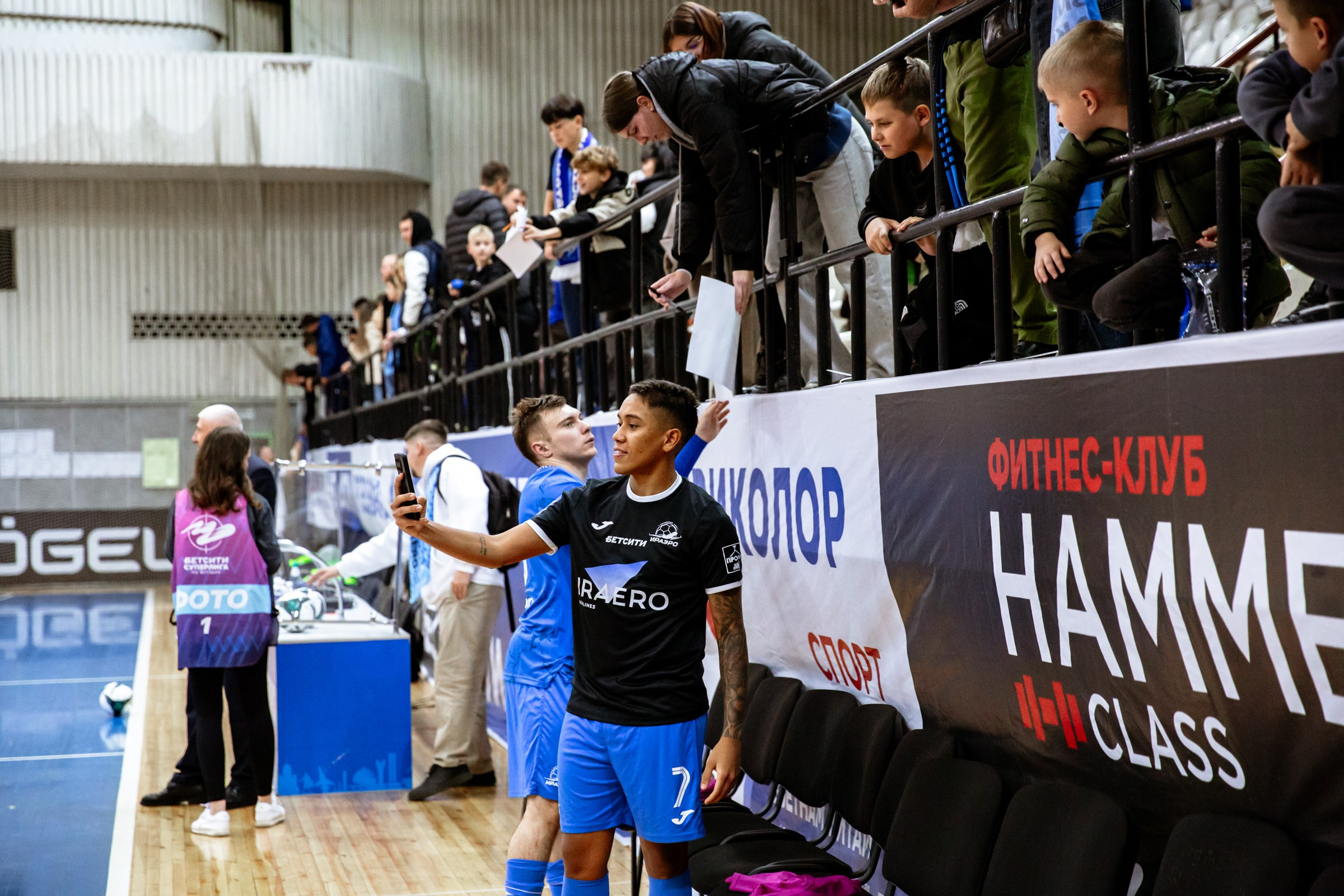 БЕТСИТИ Суперлига по футзалу | ИрАэро — Синара | 11.10.25. Фотограф в Иркутске Евгения Айвазова