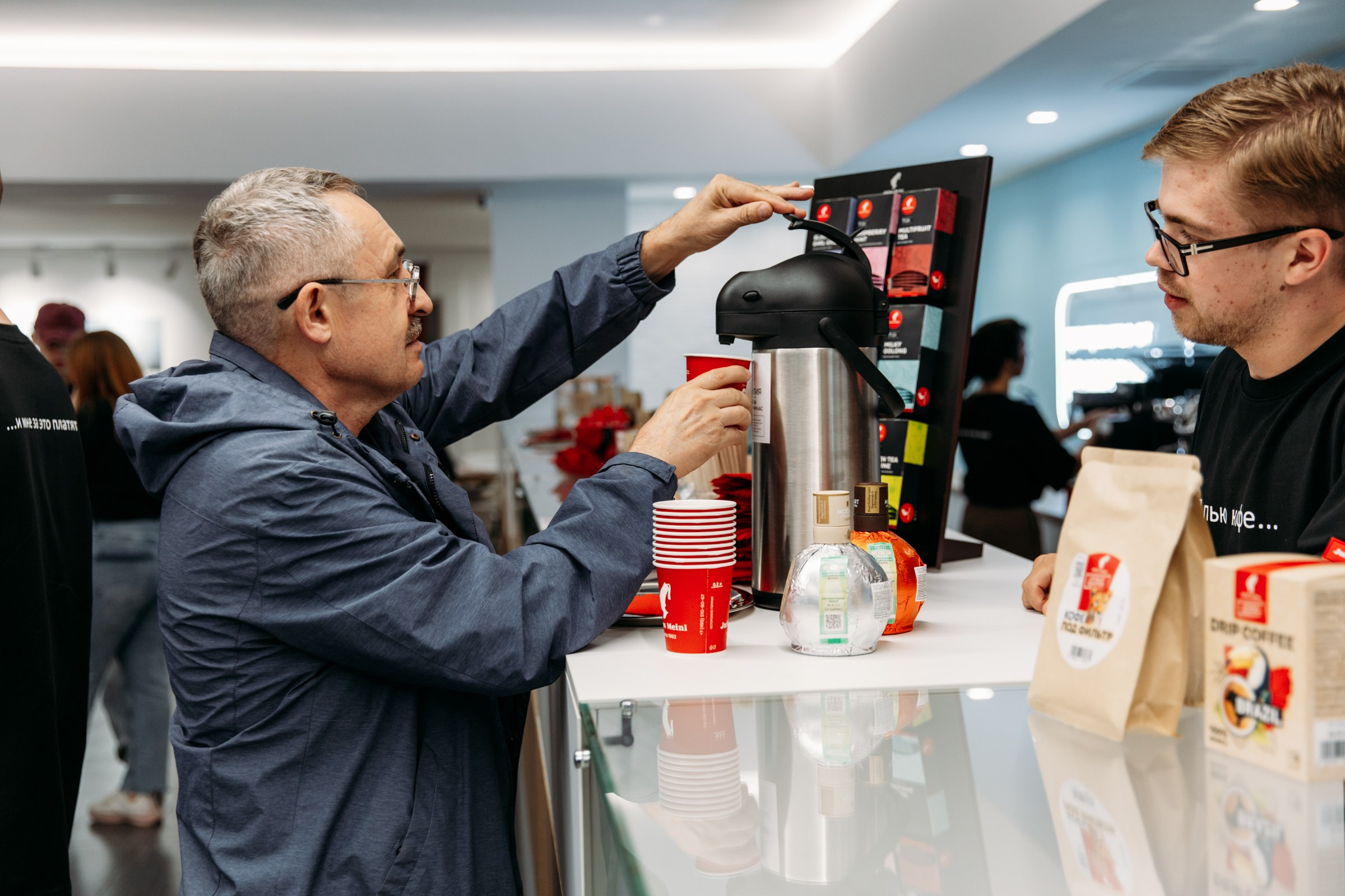 Чемпионат для бариста от Julius Meinl 2025. Фотограф в Иркутске Евгения Айвазова