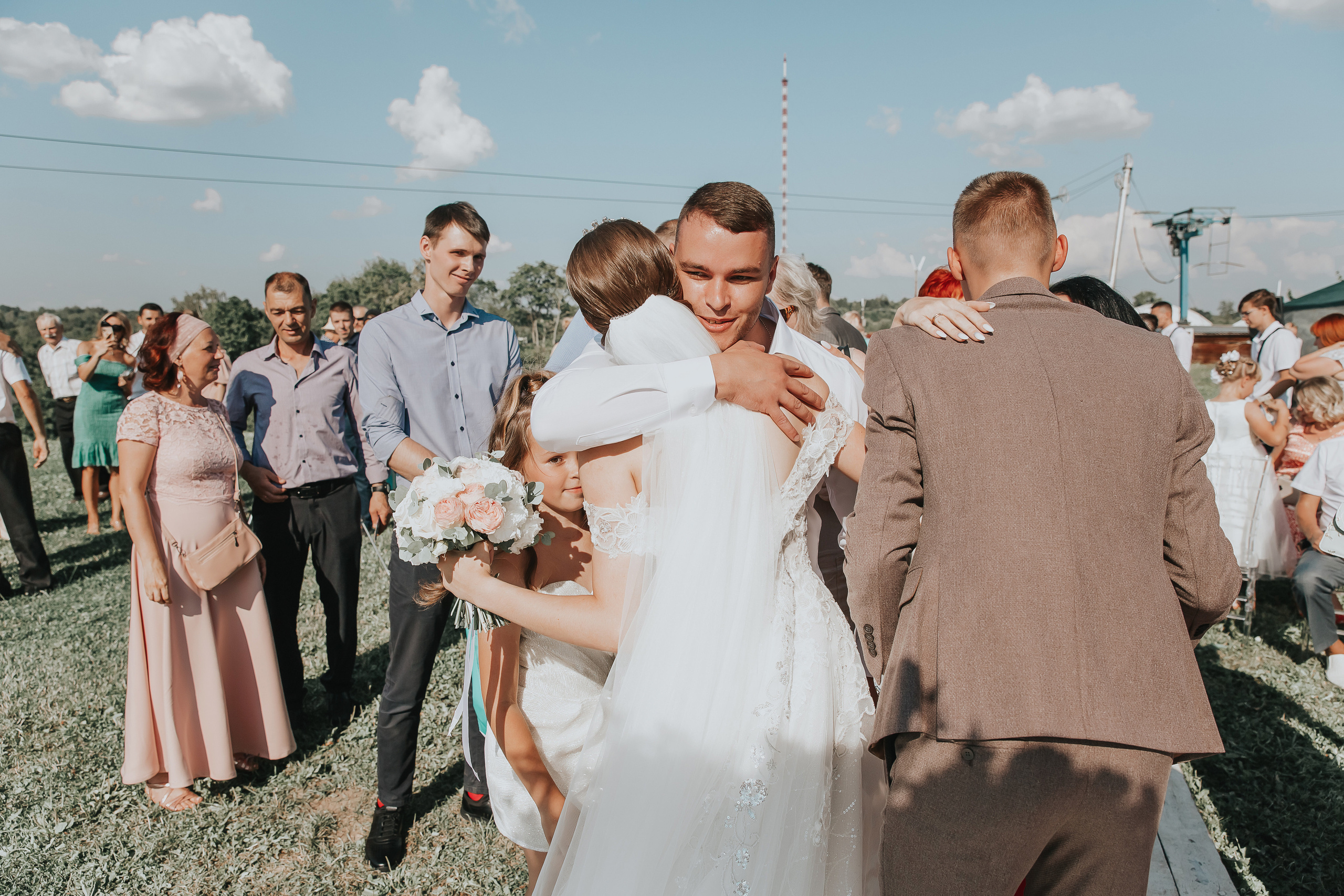 Свадьба в клевер парк. Свадебный фотограф Ярославль Ирина Волоцкая