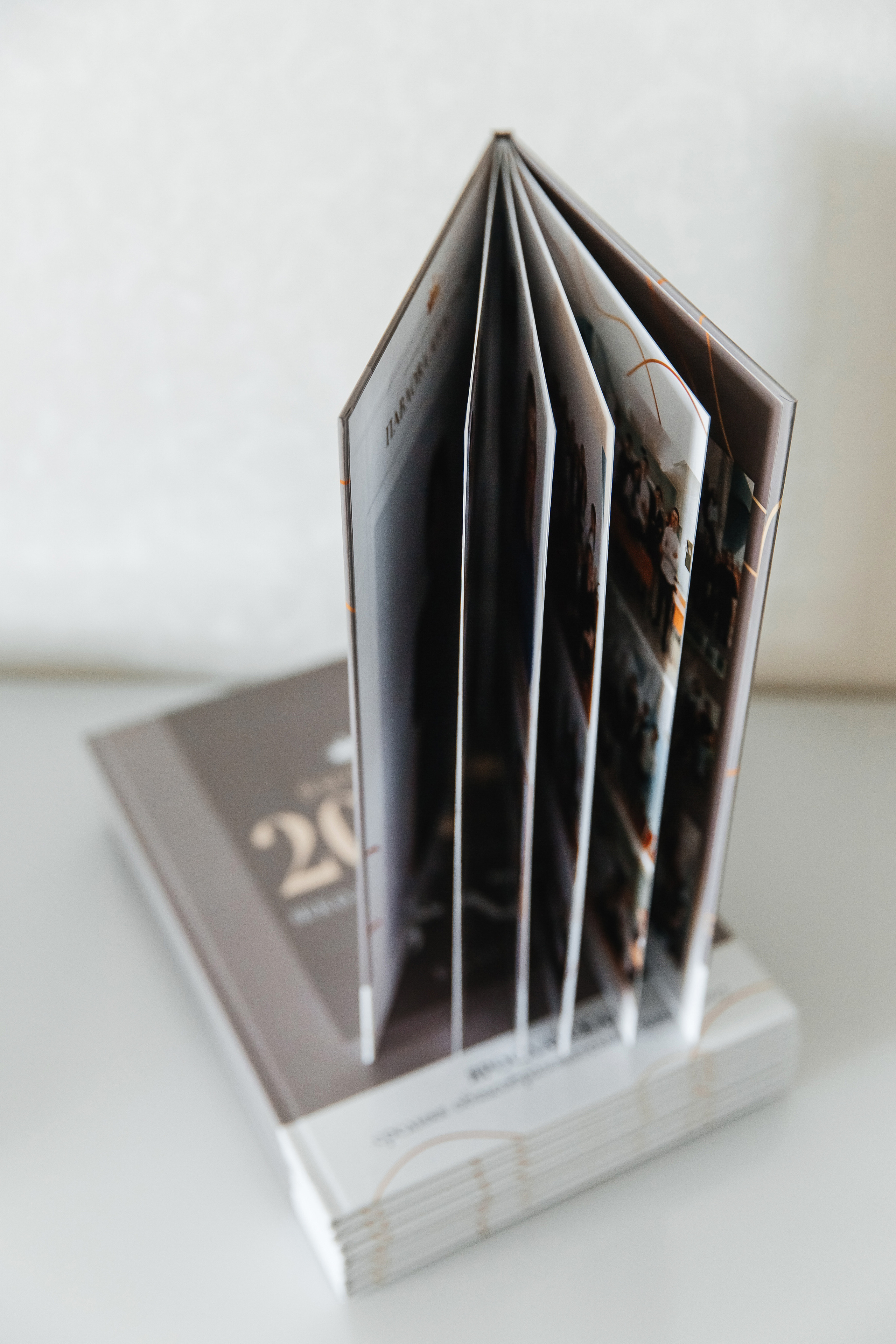 Выпускной альбом 9 класс. Свадебный фотограф Ярославль Ирина Волоцкая