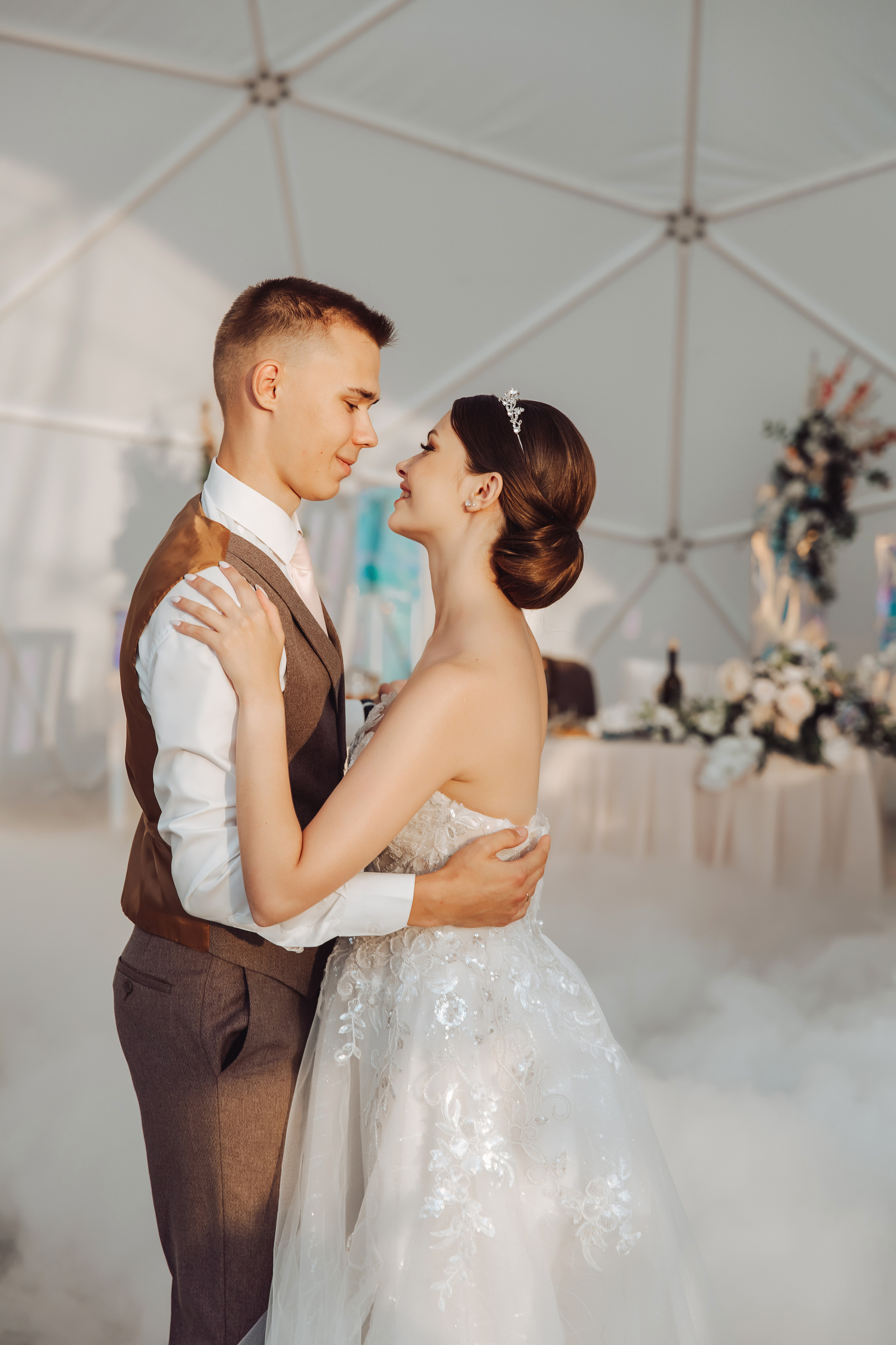 Свадьба в клевер парк. Свадебный фотограф Ярославль Ирина Волоцкая