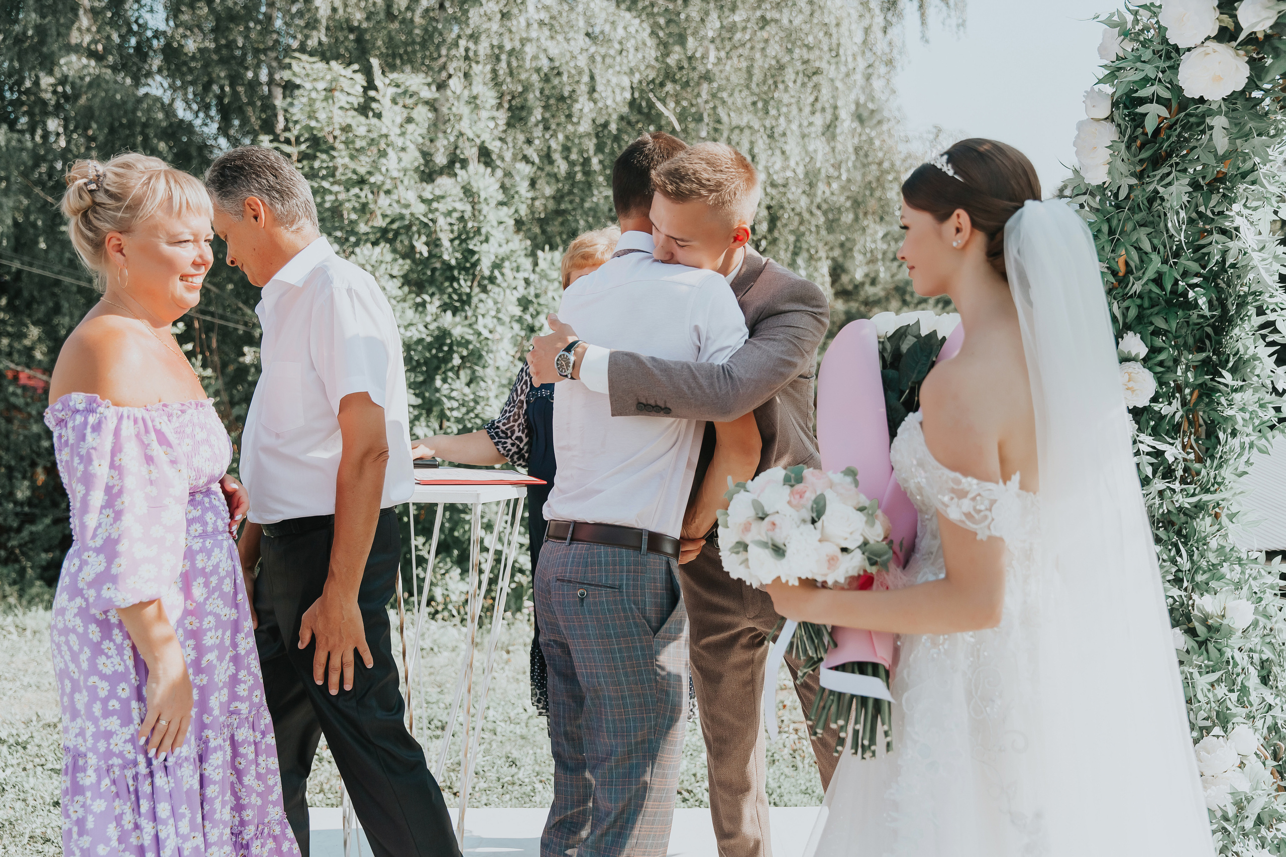 Свадьба в клевер парк. Свадебный фотограф Ярославль Ирина Волоцкая