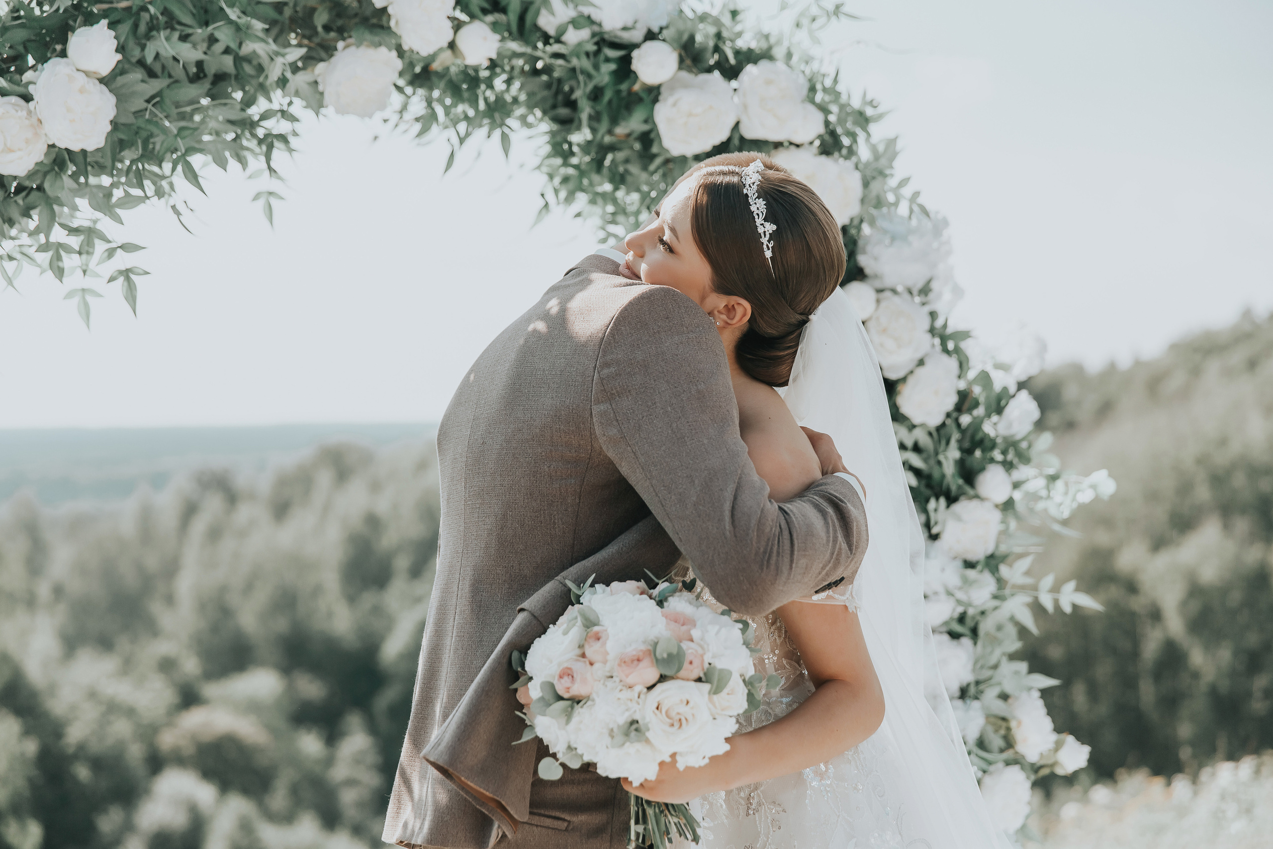 Свадьба в клевер парк. Свадебный фотограф Ярославль Ирина Волоцкая