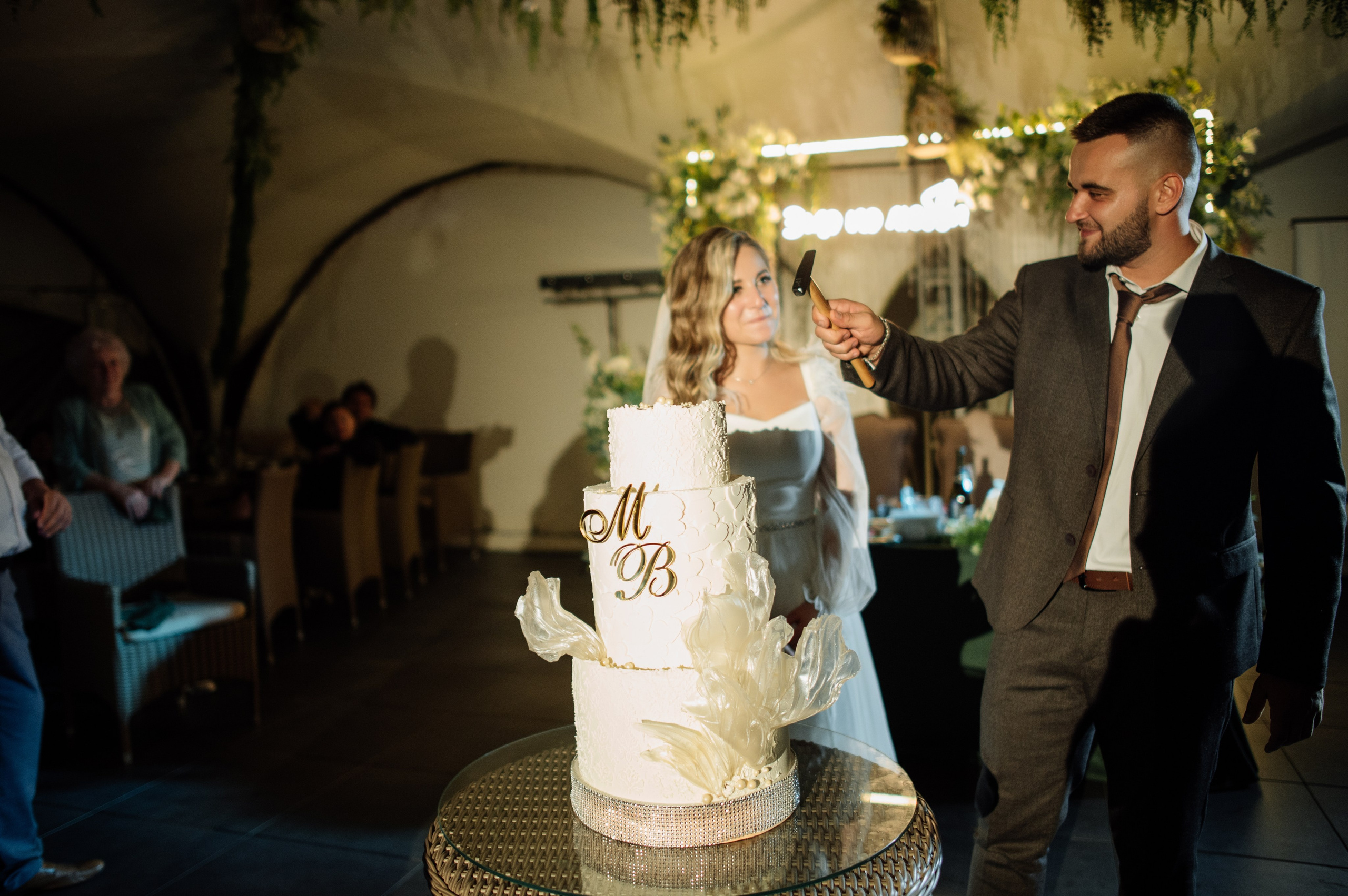 Свадебная фотосессия в Брянске, ресторан «Инжир». Свадебный и репортажный фотограф видеограф Брянск/Москва