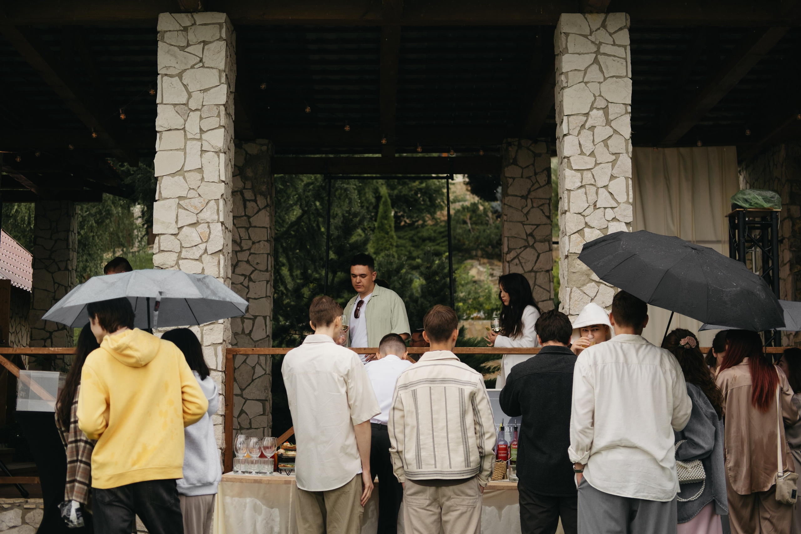 Молодые счастливые. Обо мне