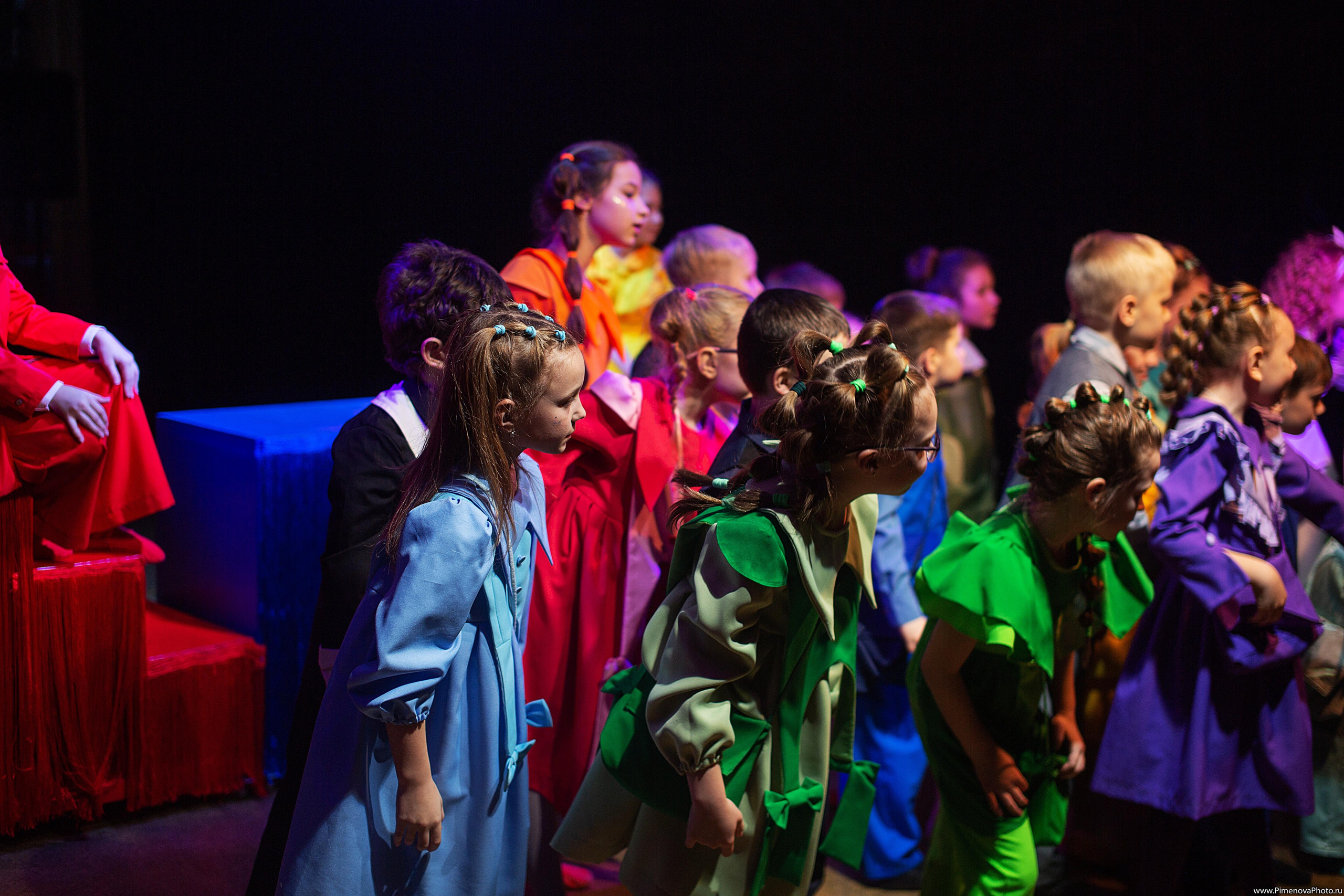 Карандаши «Театрум» ДТЦ, февраль. Семейный и детский фотограф в Петрозаводске