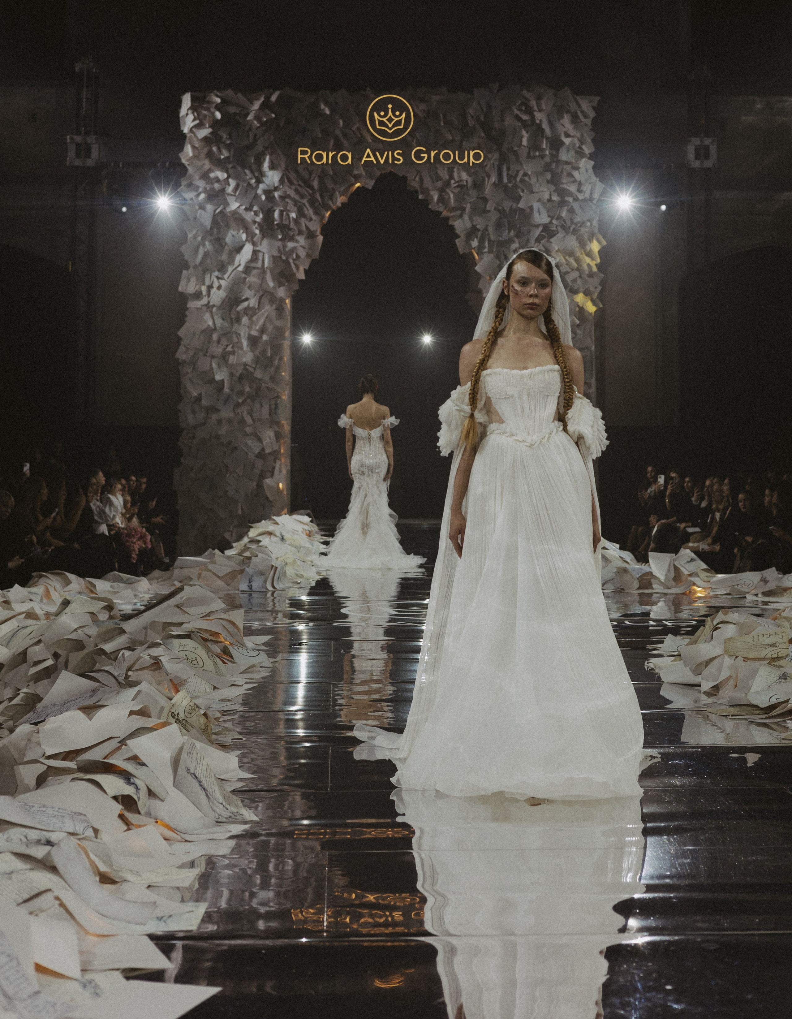 Rara Avis Fashion Show 2026. Fusion Wedding Photographer