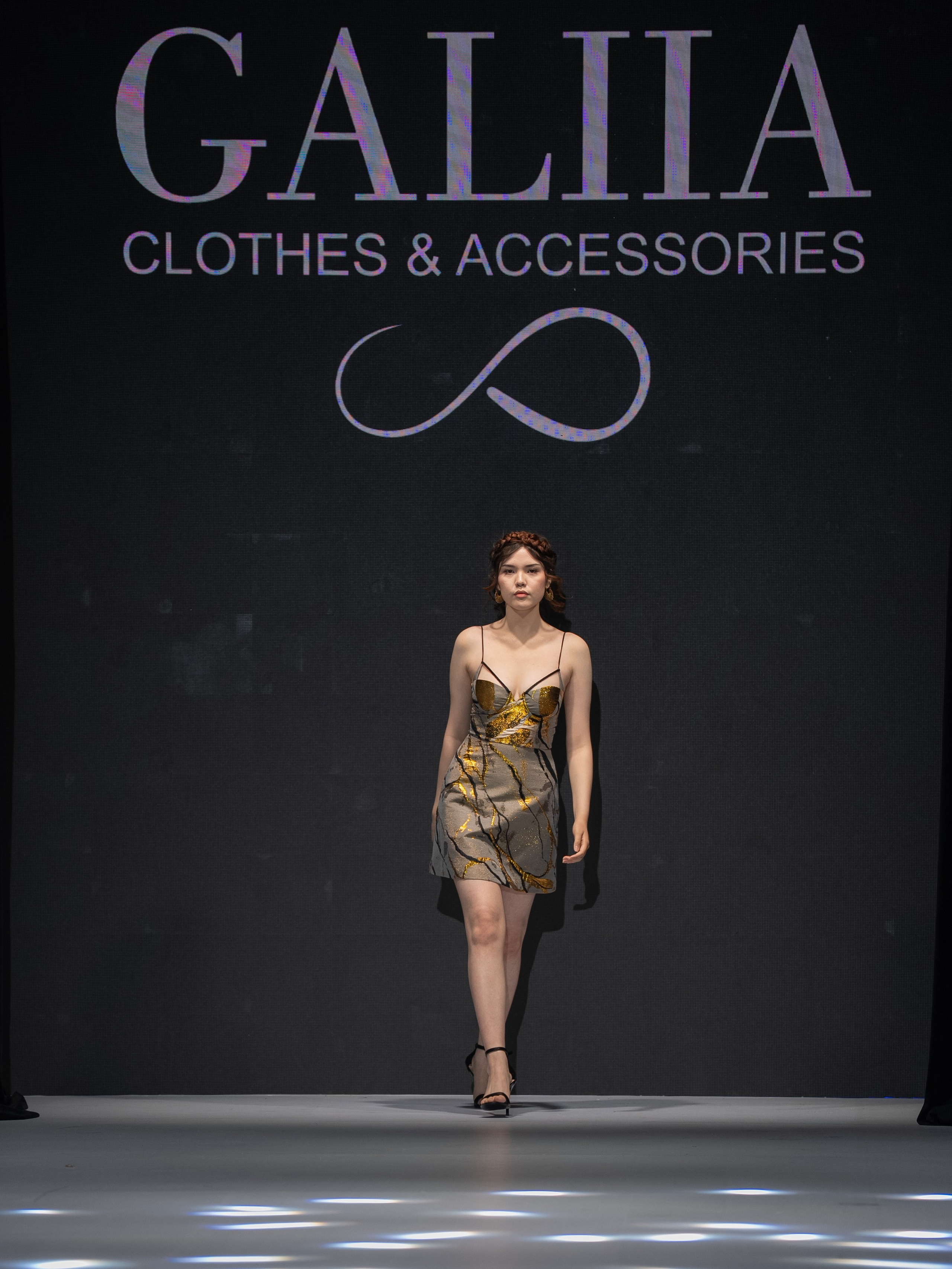 EURASIAN FASHION WEEK Galia. Сайт Алматинского НЮ АРТ, будуар и фэшн фотографа Дениса Карпенко