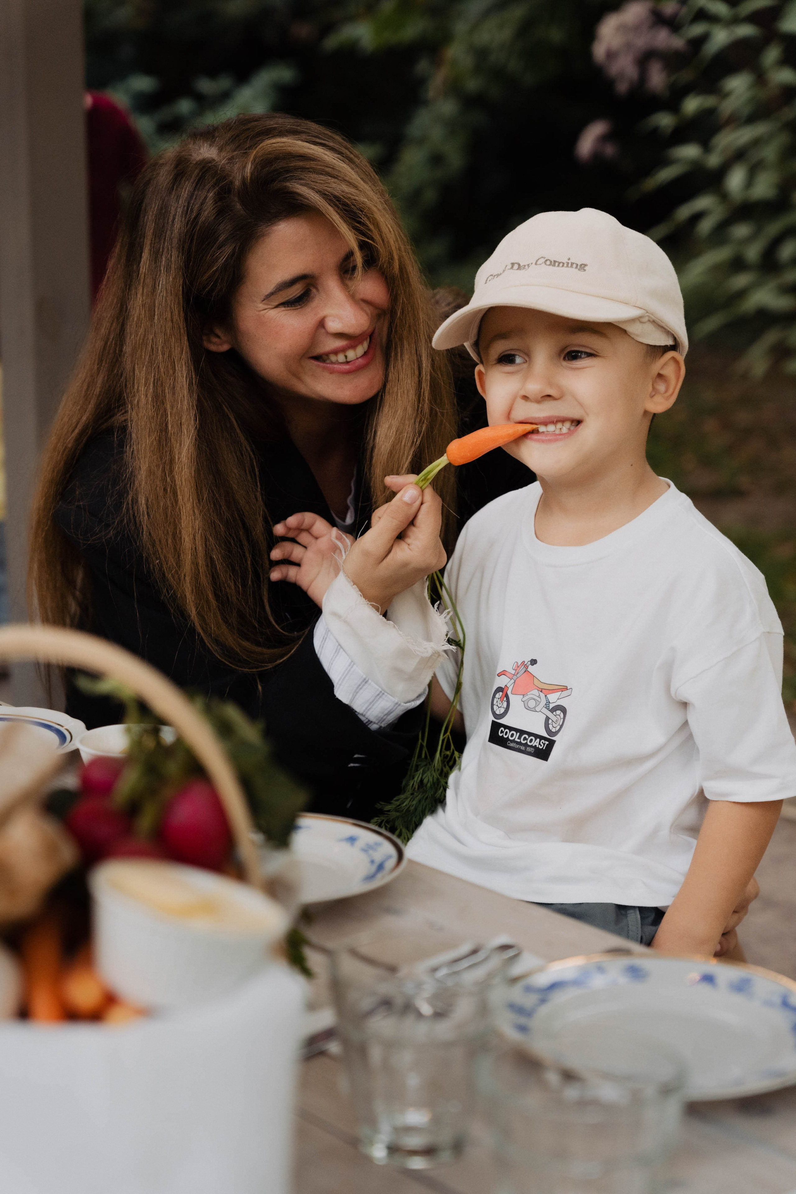Встреча в «Робине» Переделкино. ФОТОГРАФ КСЕНИЯ СОСНОВСКАЯ