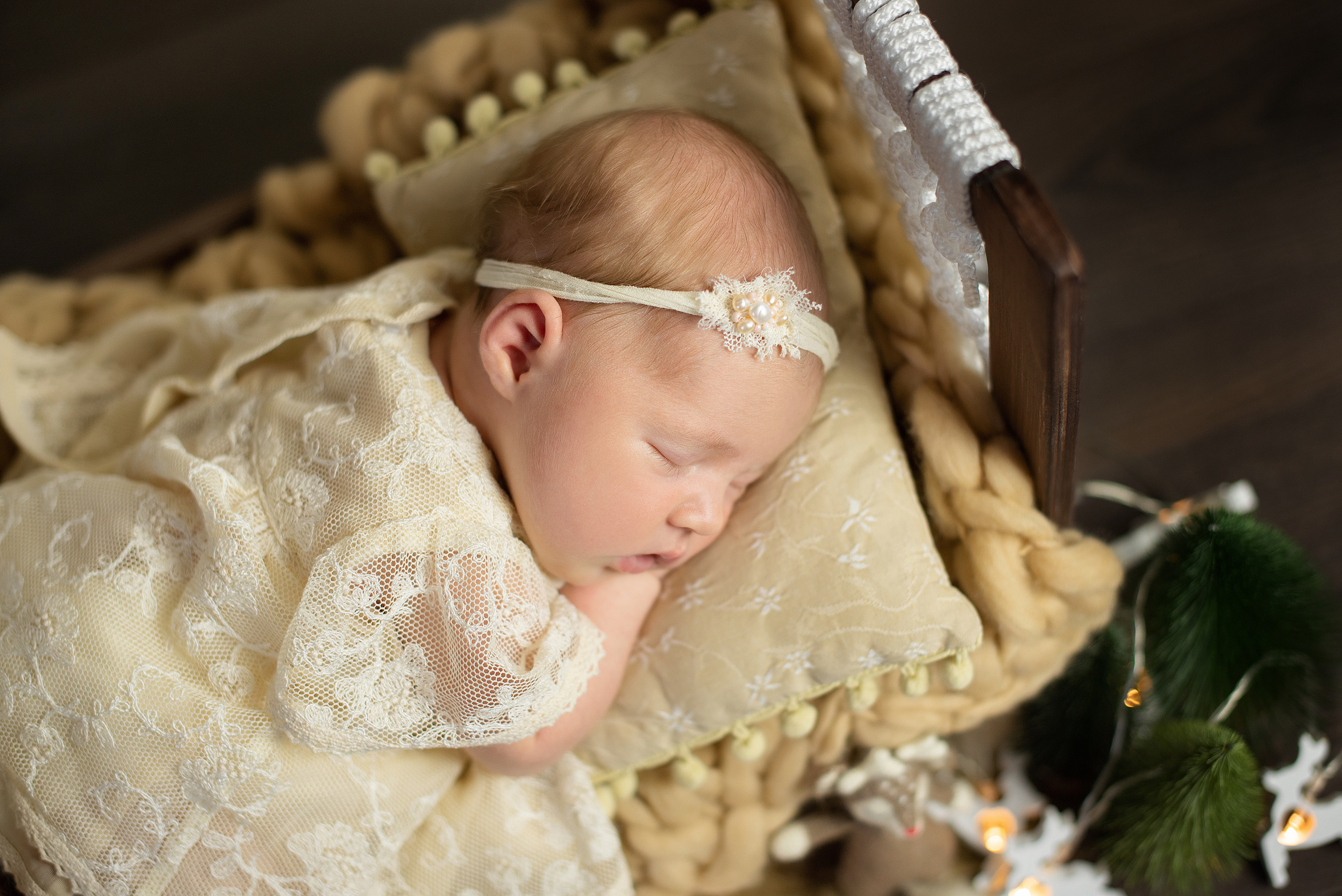 Дарья, 12 дней. Детский и семейный фотограф в Красноярске. Фотосессии новорожденных малышей до 1 месяца