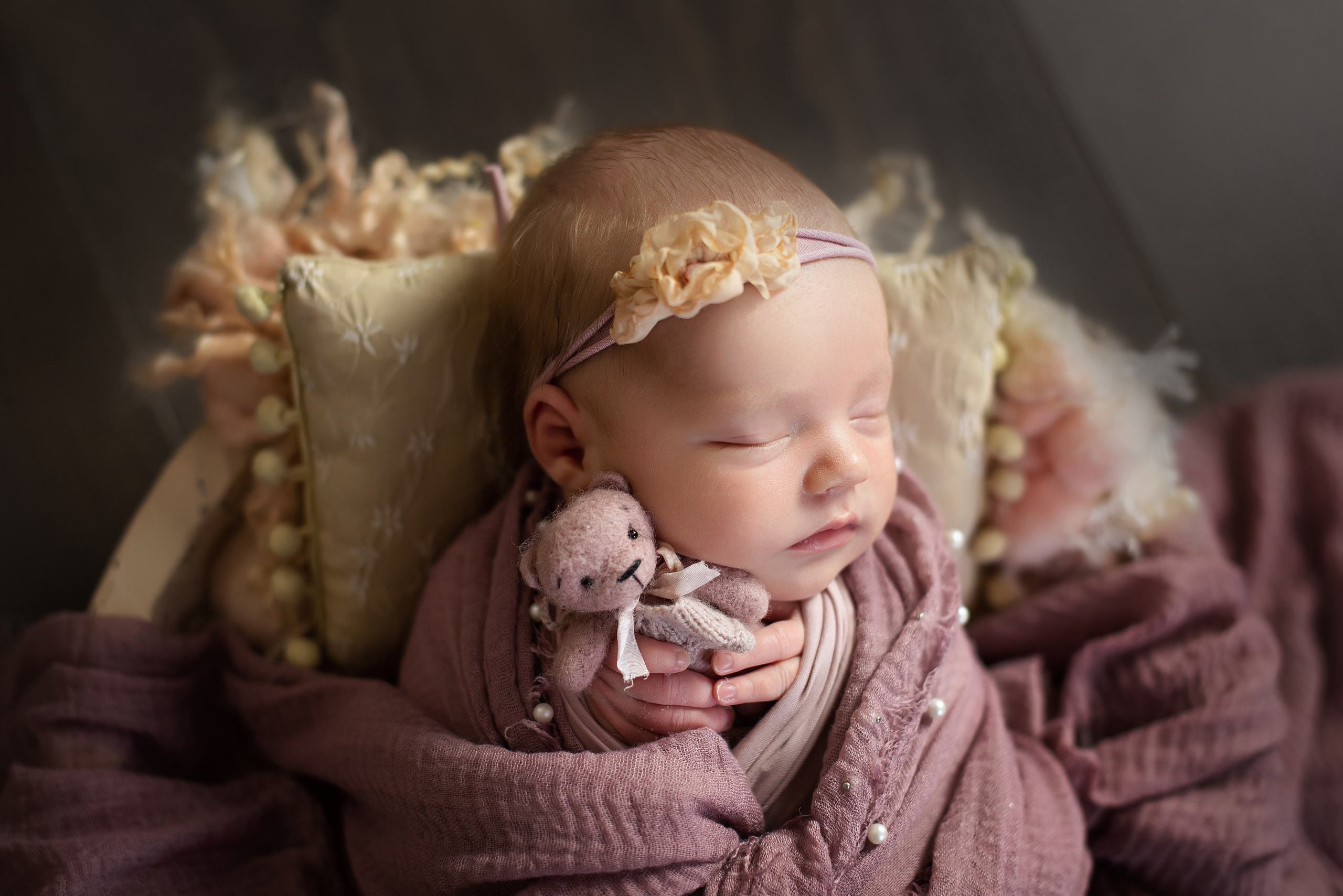 Дарья, 12 дней. Детский и семейный фотограф в Красноярске. Фотосессии новорожденных малышей до 1 месяца