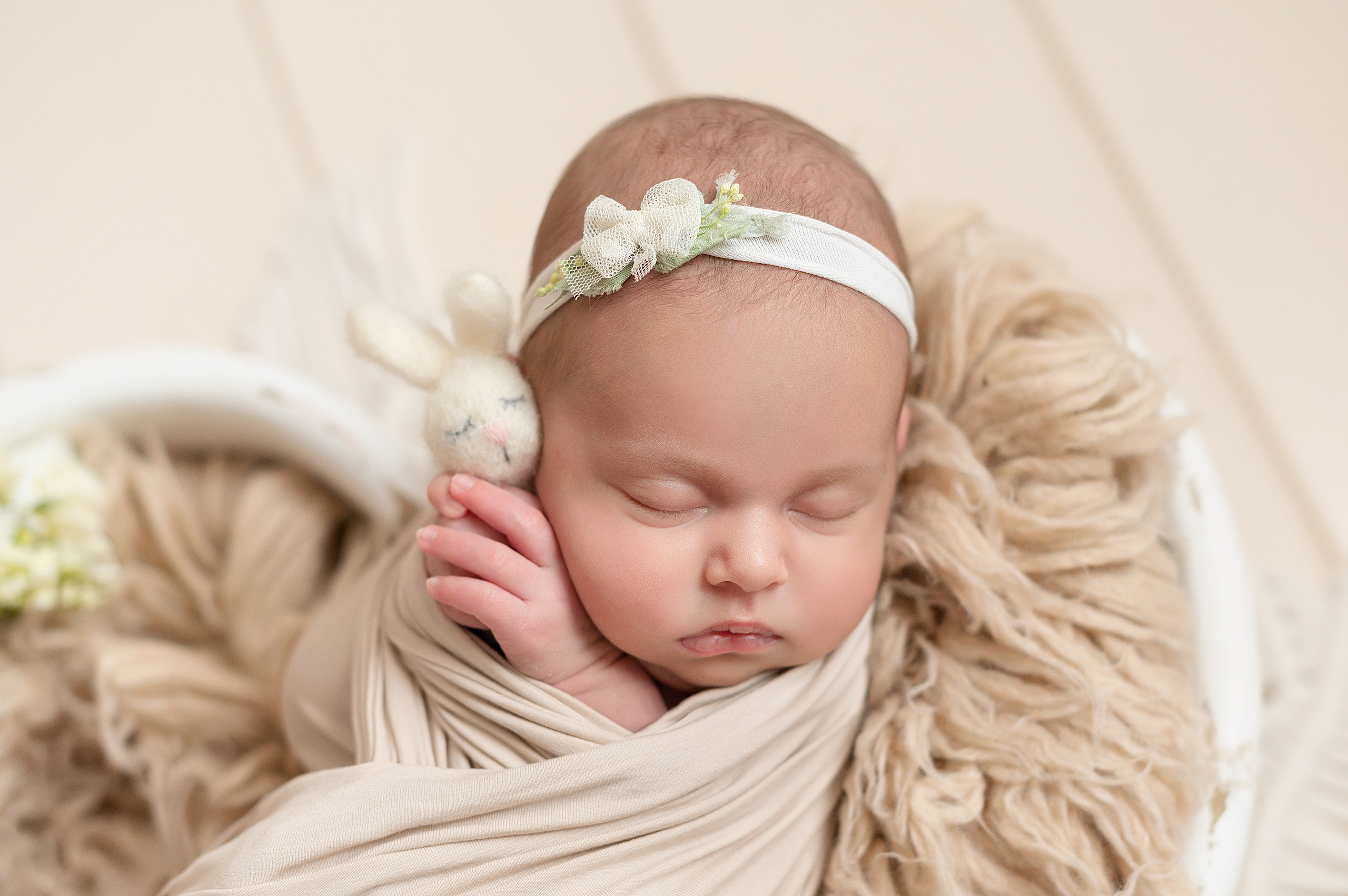 Полина, 14 дней. Детский и семейный фотограф в Красноярске. Фотосессии новорожденных малышей до 1 месяца