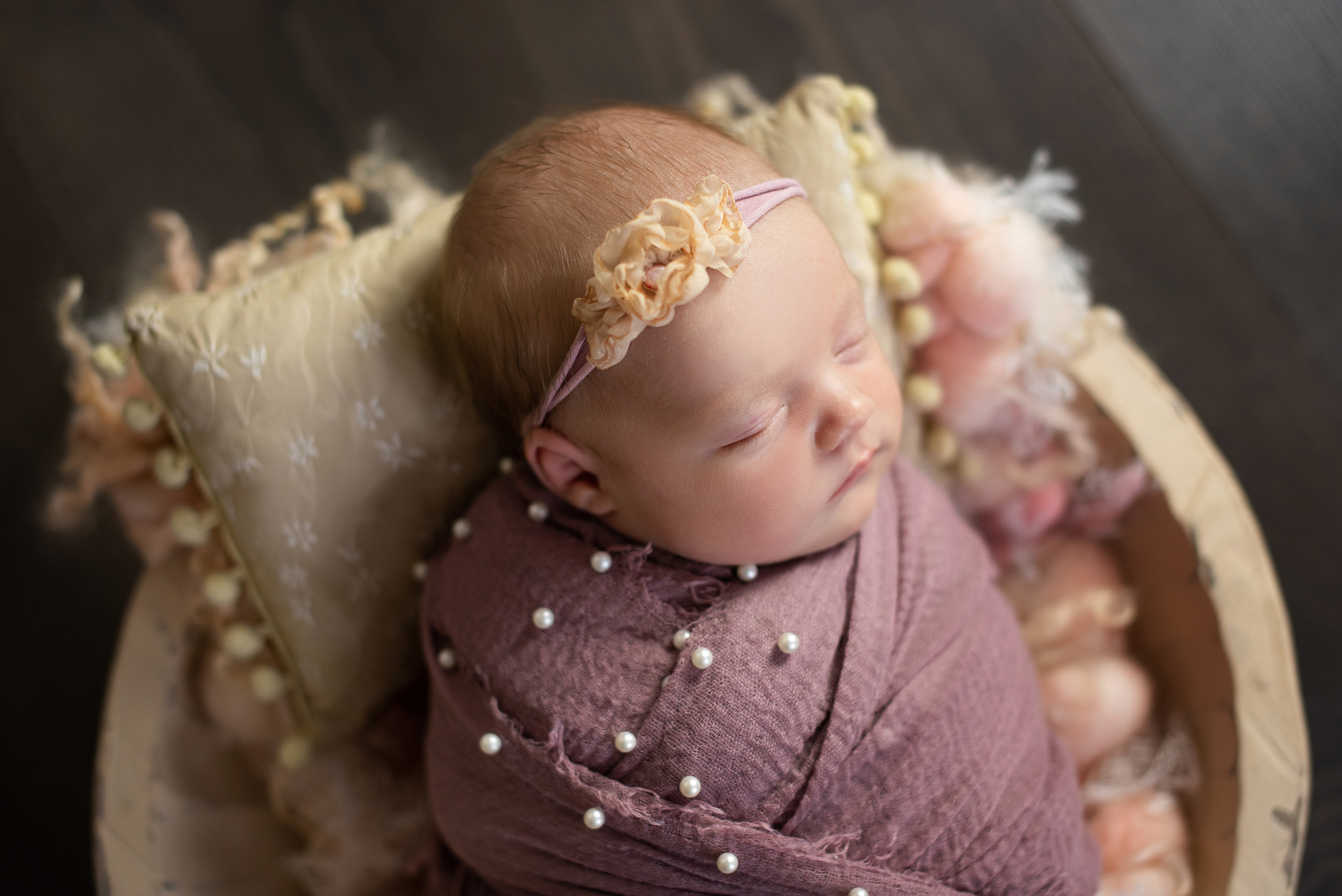 Дарья, 12 дней. Детский и семейный фотограф в Красноярске. Фотосессии новорожденных малышей до 1 месяца