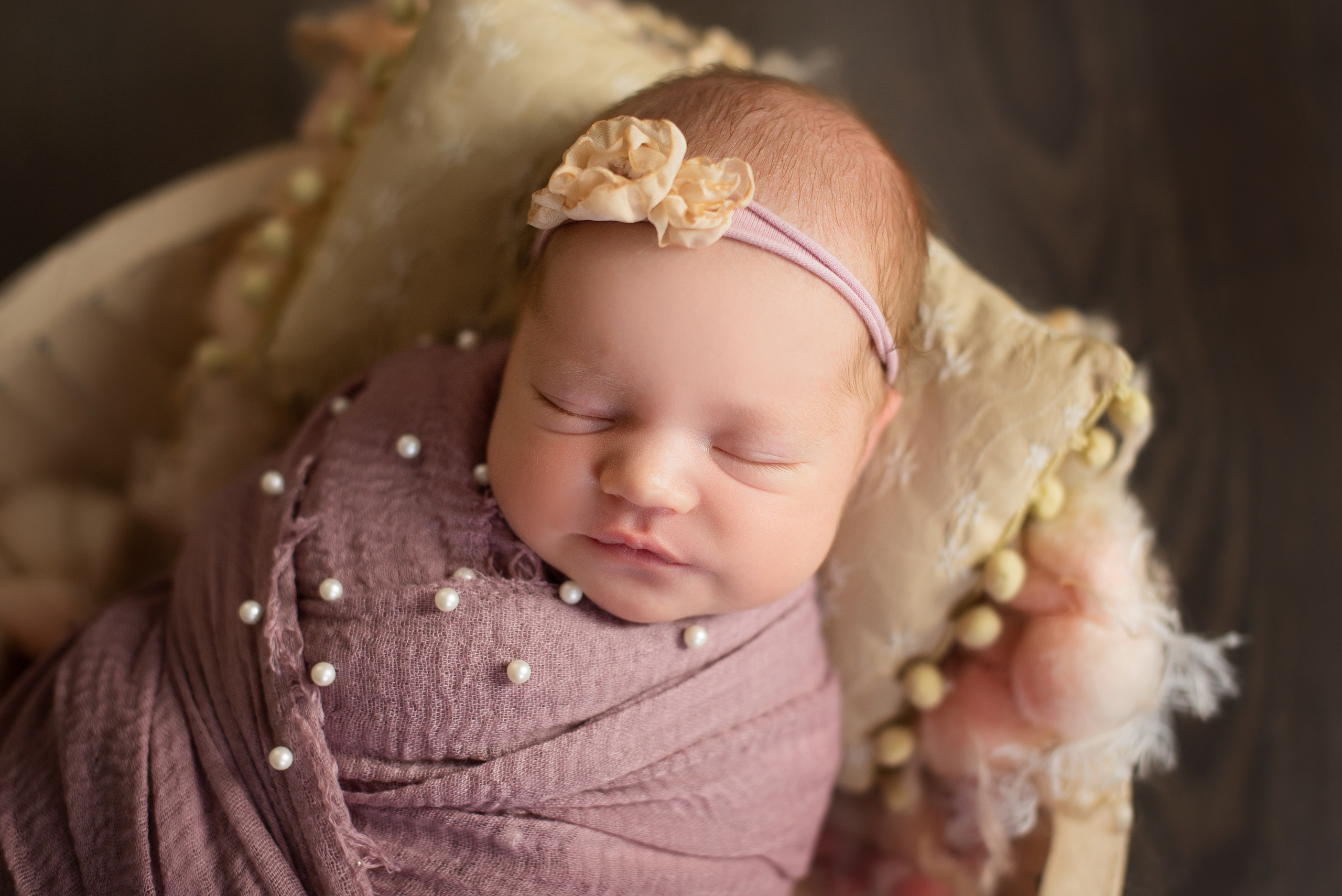 Дарья, 12 дней. Детский и семейный фотограф в Красноярске. Фотосессии новорожденных малышей до 1 месяца