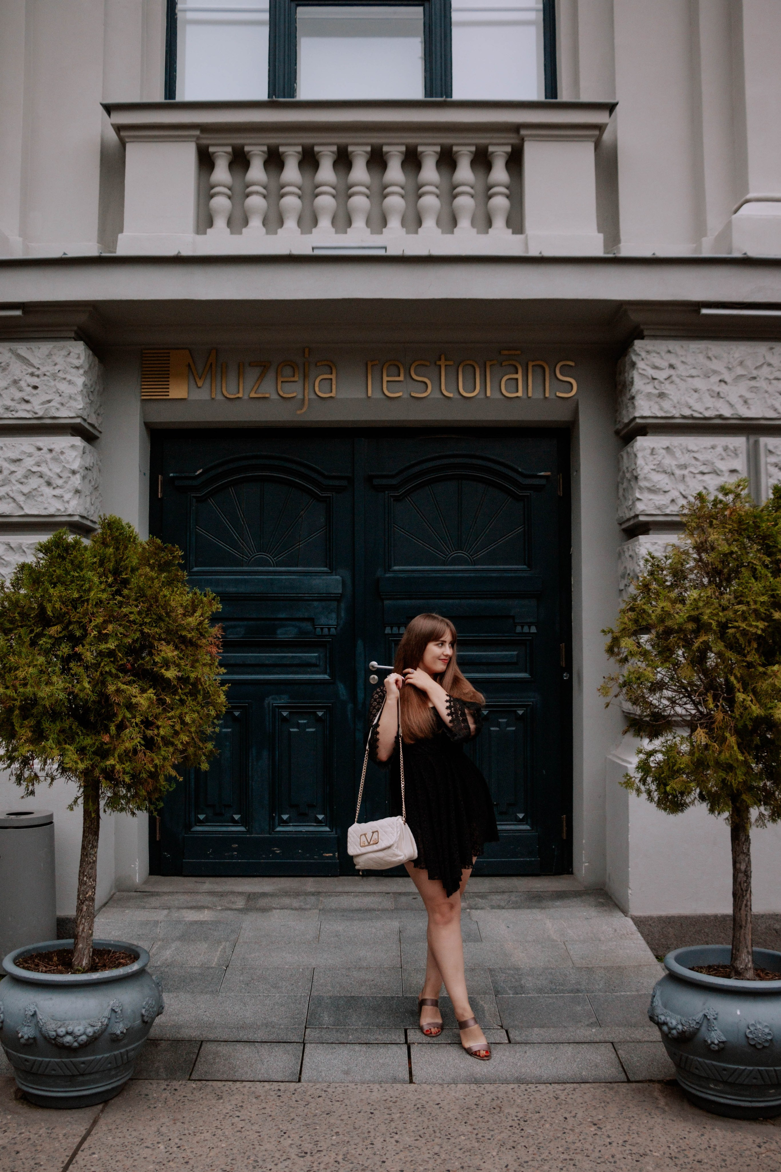 Кристина. Бережно сохраняю ваши чувства и истории на своих фотографиях