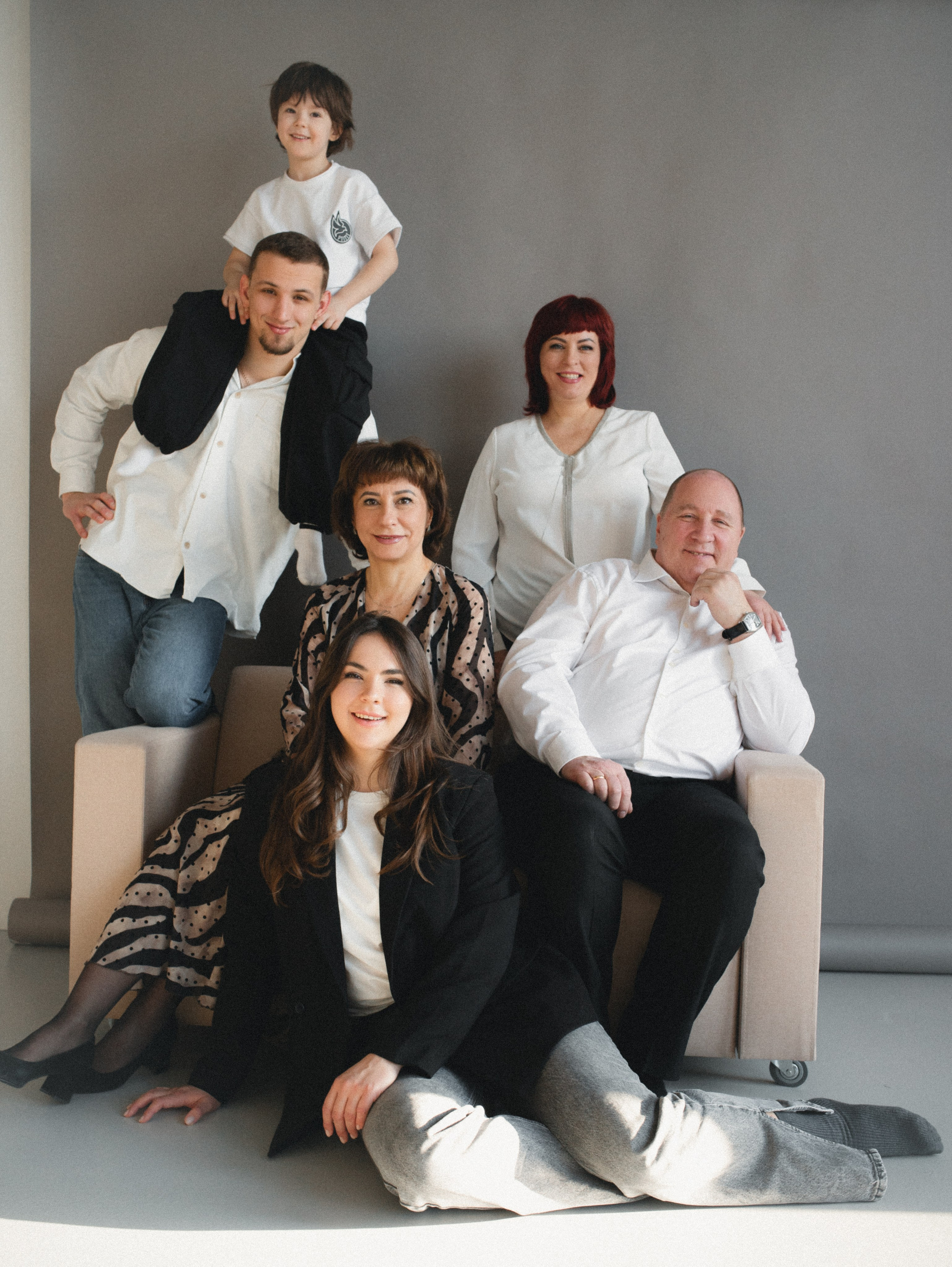 Семья Лизы. Фотограф в Москве и Сургуте Алла Лесовая. Снимаю каталог для брендов и индивидуальные портреты для людей