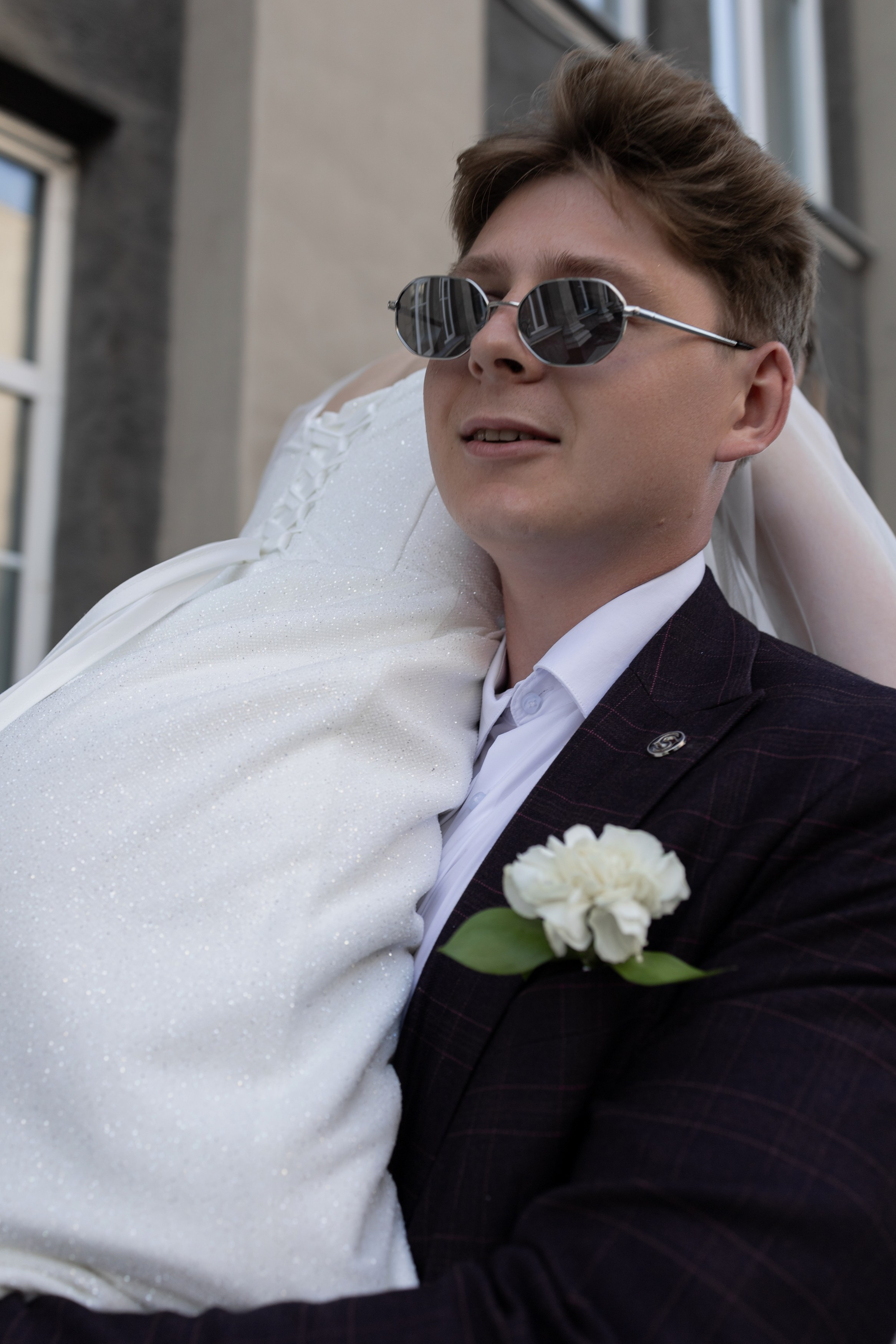 Владислав и Юлия Вечерняя прогулка по городу. Свадебный Фотограф в Иркутске Екатерина Елисеева