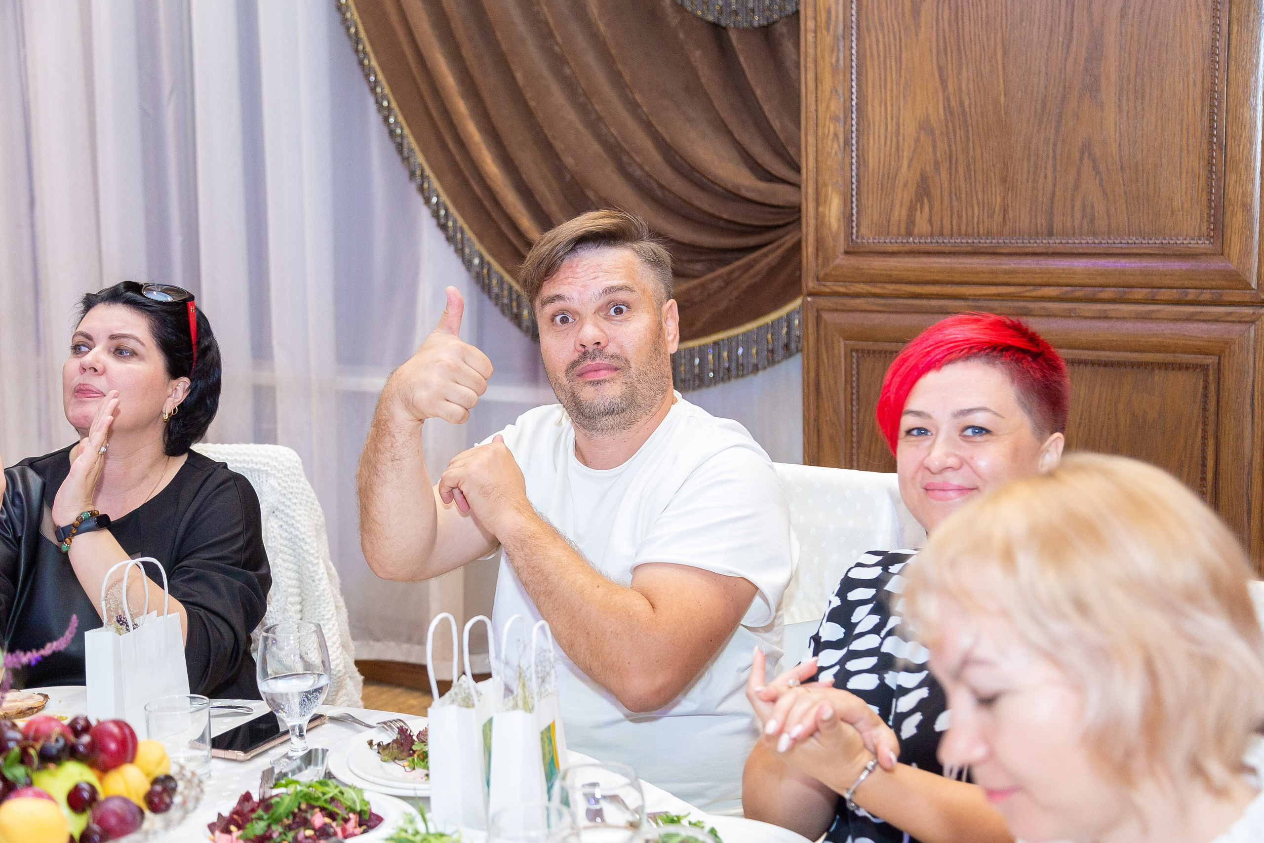 Лео и Давид годик. Свадебный фотограф в Алматы Айгерим Верба