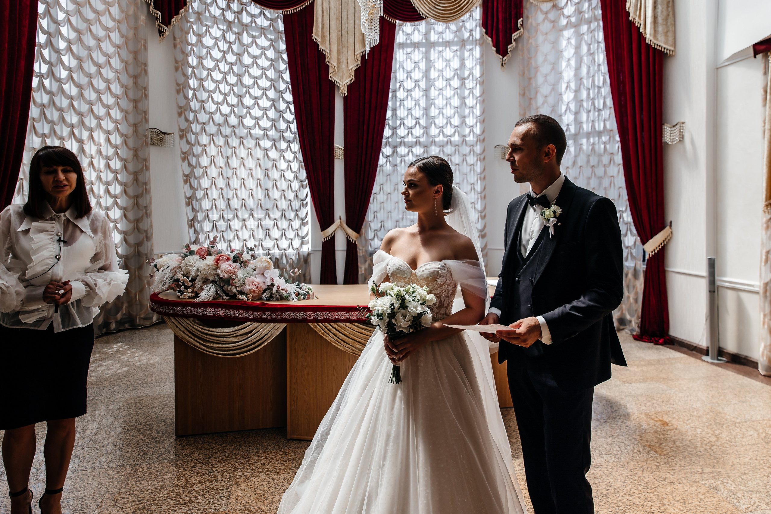 Анонс свадьбы для Романа и Алены. Свадебный фотограф в Крыму и Севастополе Ольга Баскакова