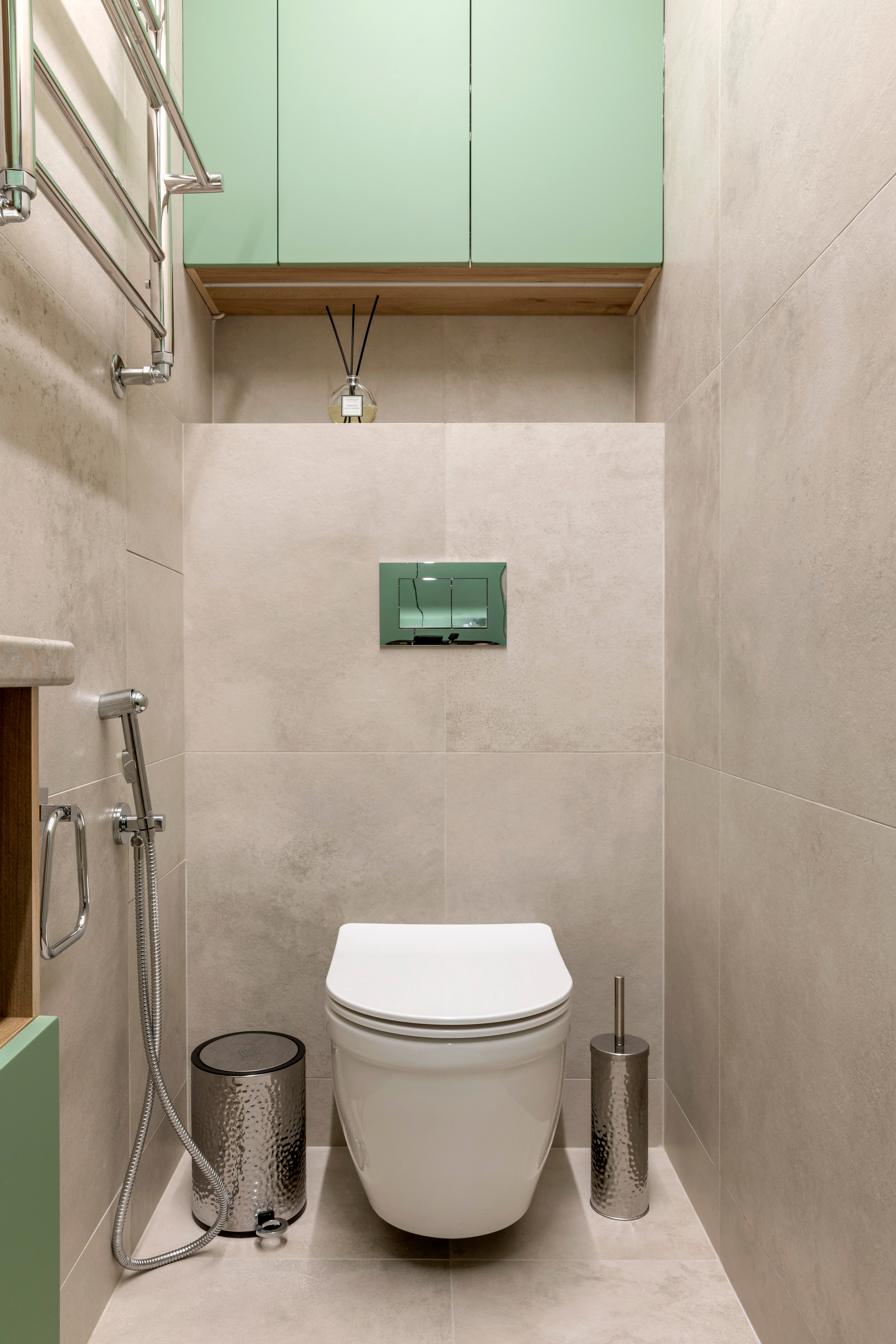 Двухкомнатная квартира с большой кухней и яркими акцентами. Студия Дизайна интерьера Tsvetdesign. Дизайнер в Санкт-Петербурге