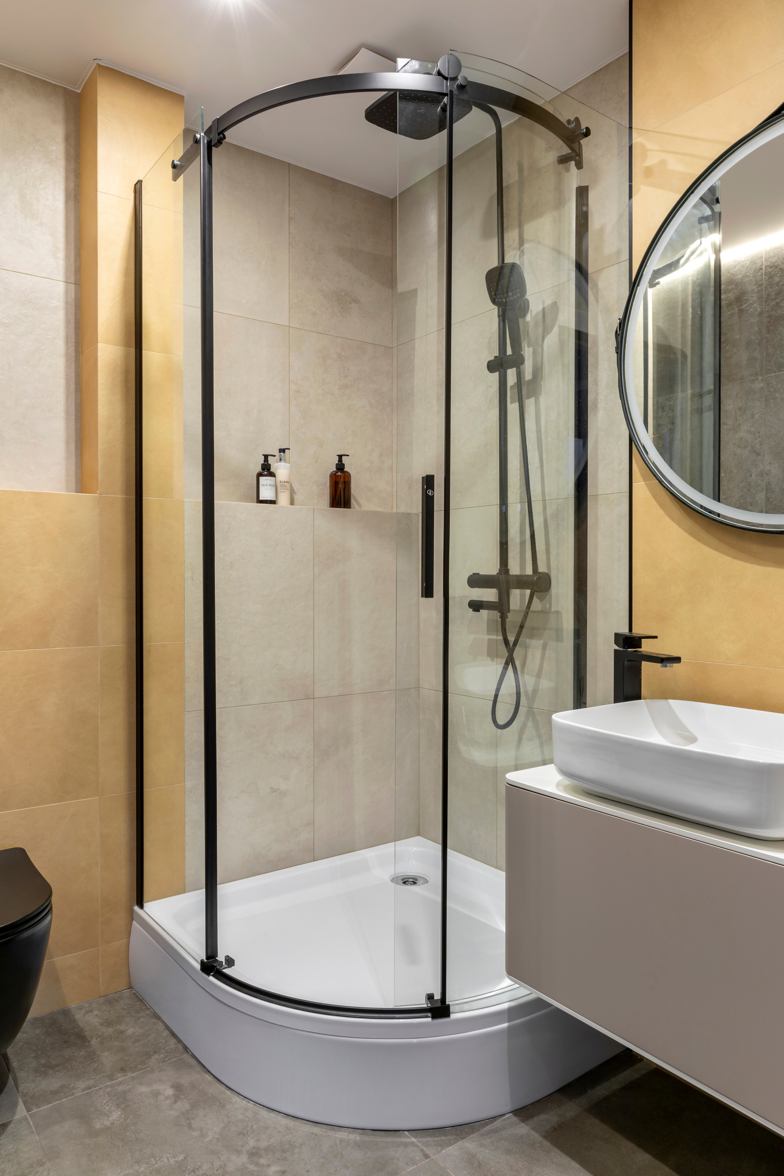 Двухкомнатная квартира с большой кухней и яркими акцентами. Студия Дизайна интерьера Tsvetdesign. Дизайнер в Санкт-Петербурге