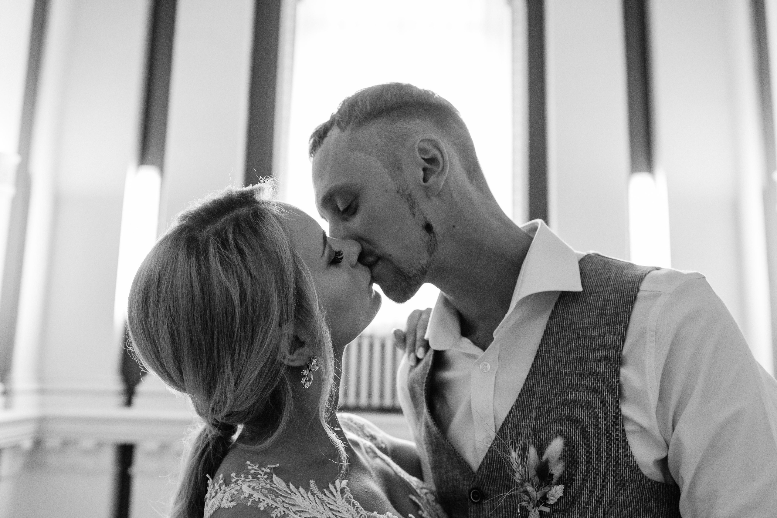 Веселая прогулка на самокатах. Свадебный фотограф в Тамбове Андрей Шаталов