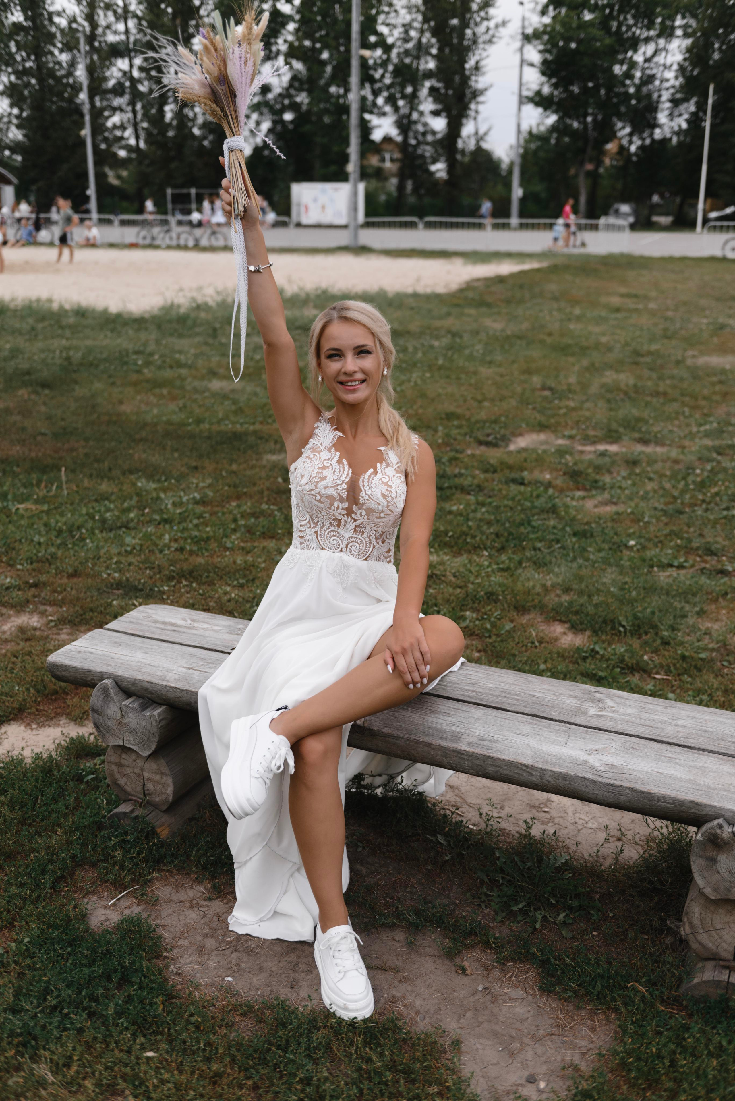 Веселая прогулка на самокатах. Свадебный фотограф в Тамбове Андрей Шаталов