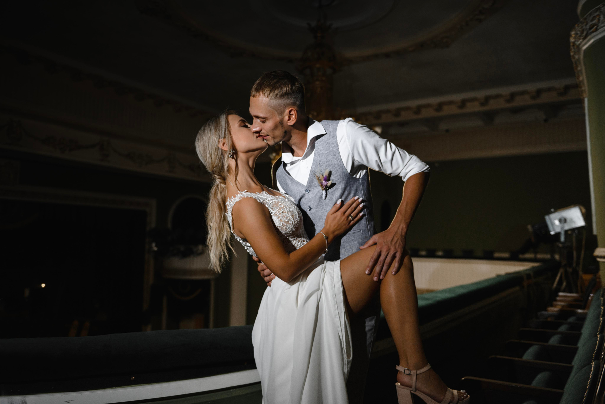 Веселая прогулка на самокатах. Свадебный фотограф в Тамбове Андрей Шаталов