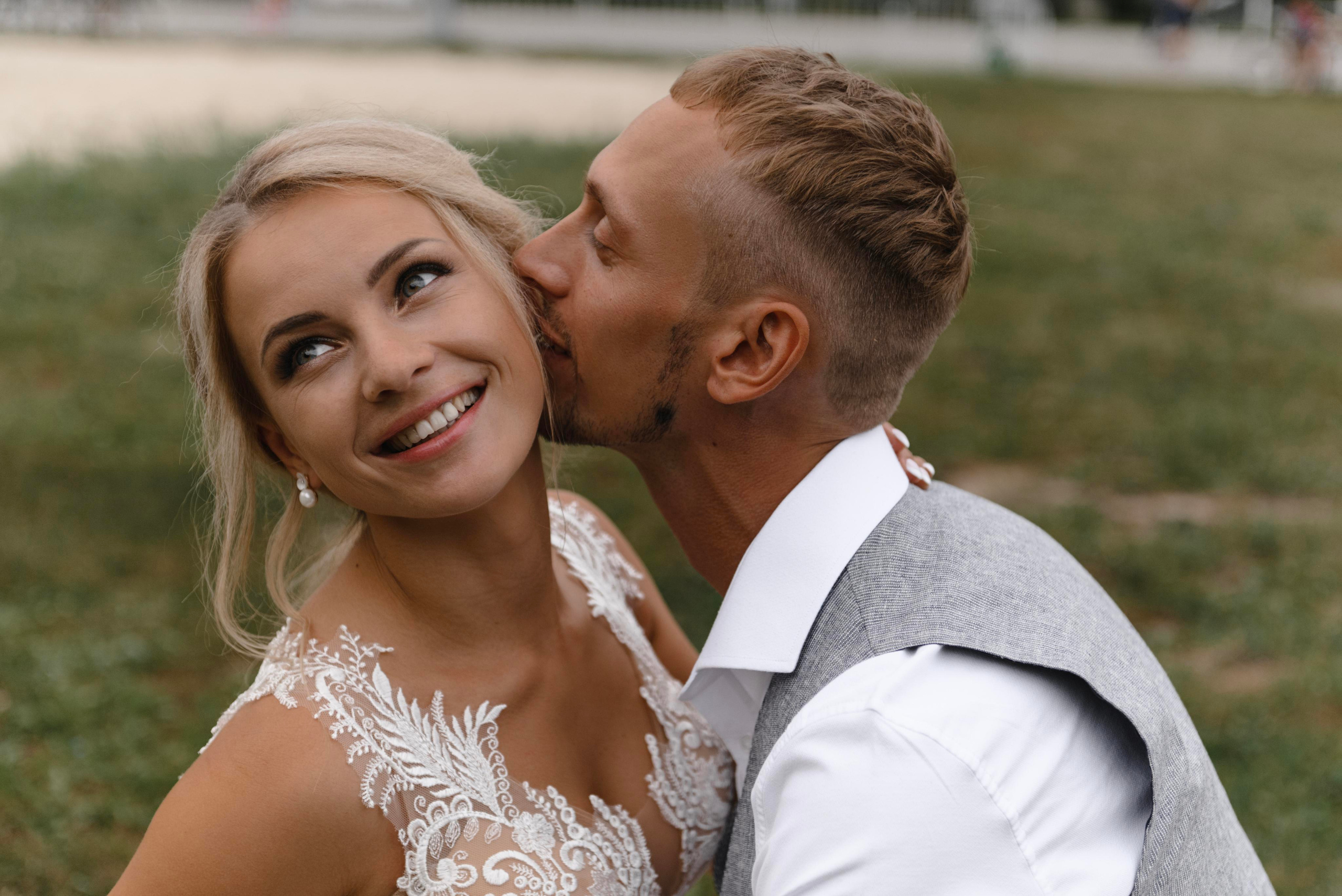 Веселая прогулка на самокатах. Свадебный фотограф в Тамбове Андрей Шаталов