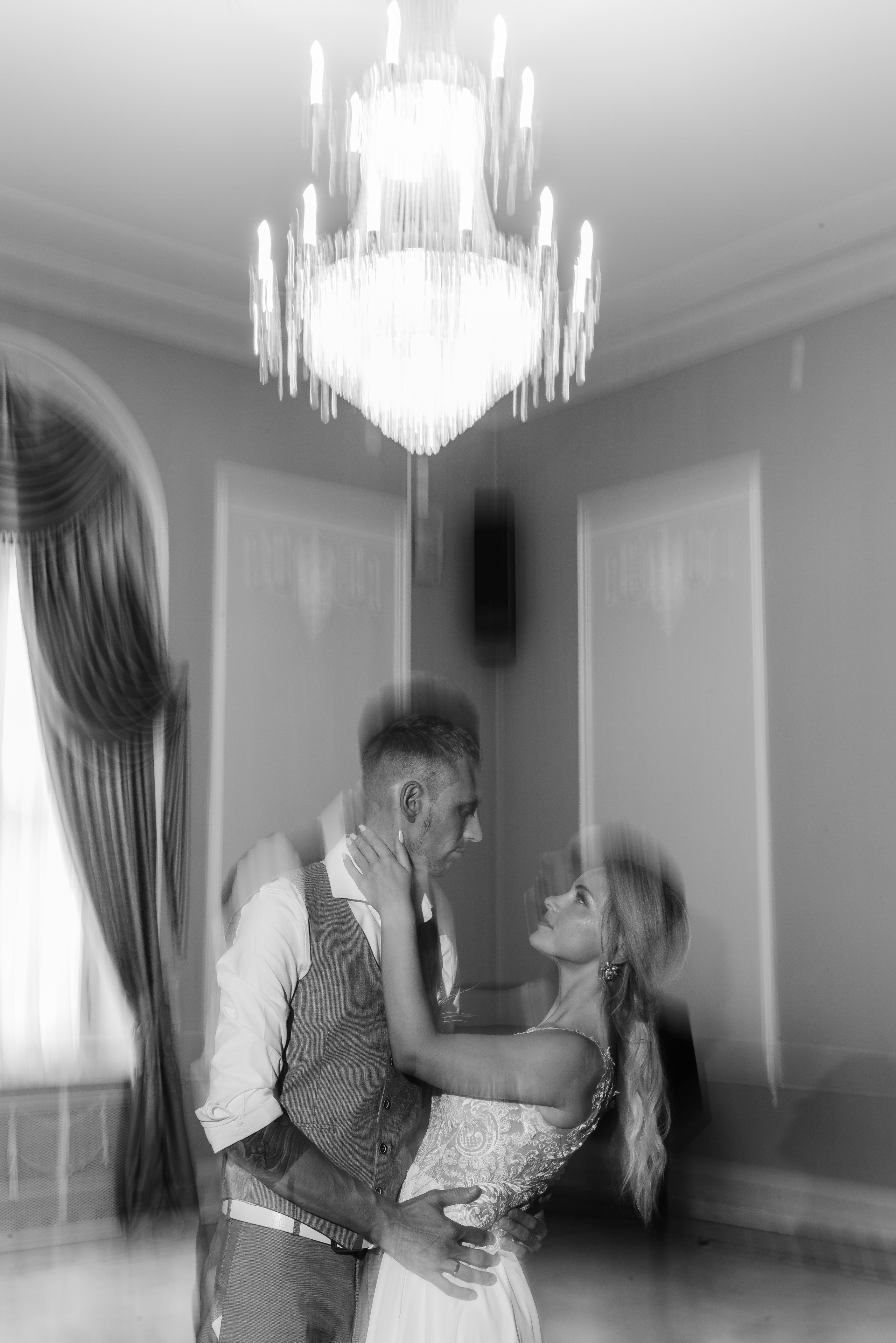 Веселая прогулка на самокатах. Свадебный фотограф в Тамбове Андрей Шаталов