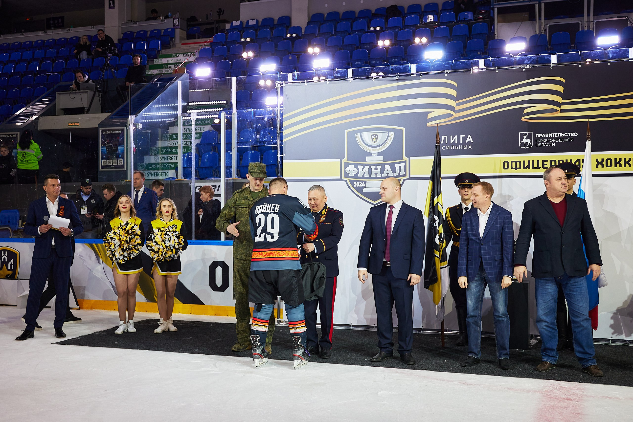 Репортаж. Офицерская хоккейная лига 2025 год. Спортивный фотограф Некрасов Денис