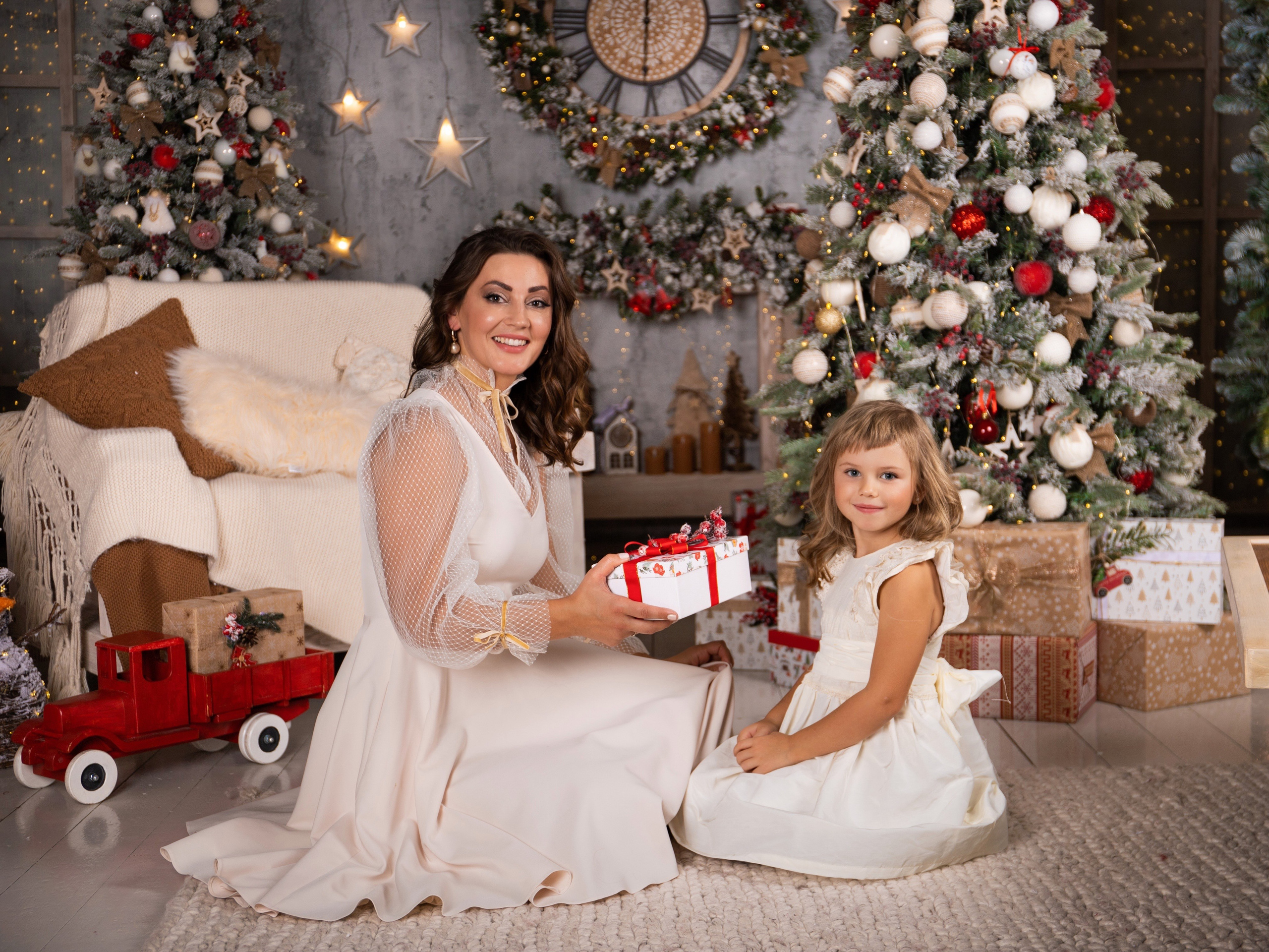 Новогодняя семейная съемка в студии. Свадебный и семейный фотограф в Москве Мила Широких